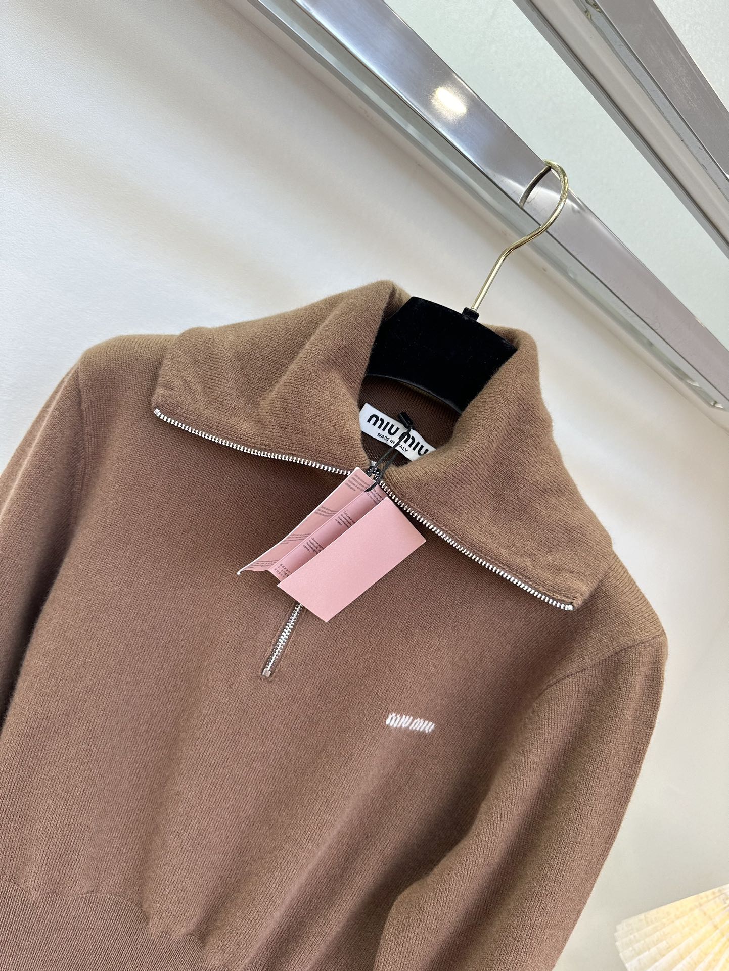 25 F 缪系女孩的秋冬必备单品 山羊绒材质 质感真的太好了² ●SIZE s m l ●