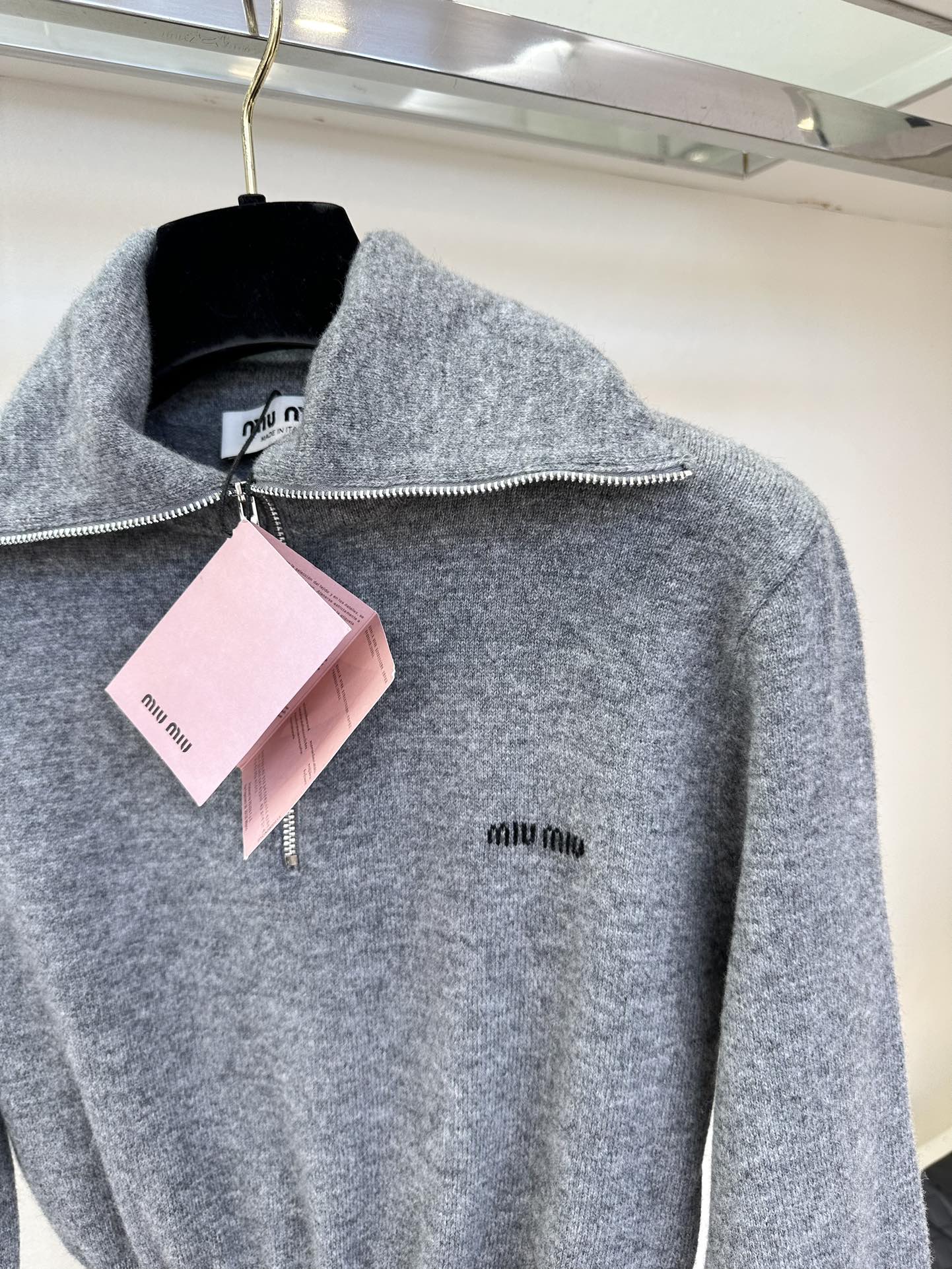 25 F 缪系女孩的秋冬必备单品 山羊绒材质 质感真的太好了² ●SIZE s m l ●