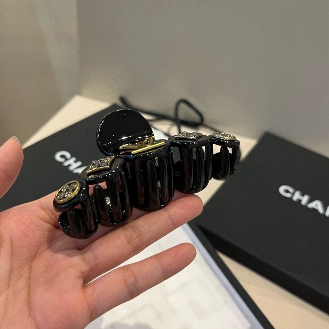 plv路易威登发夹