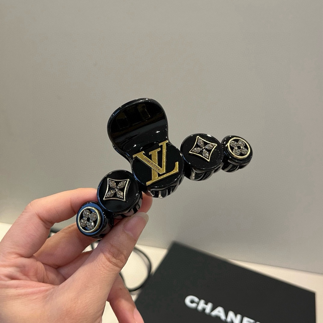 plv路易威登发夹