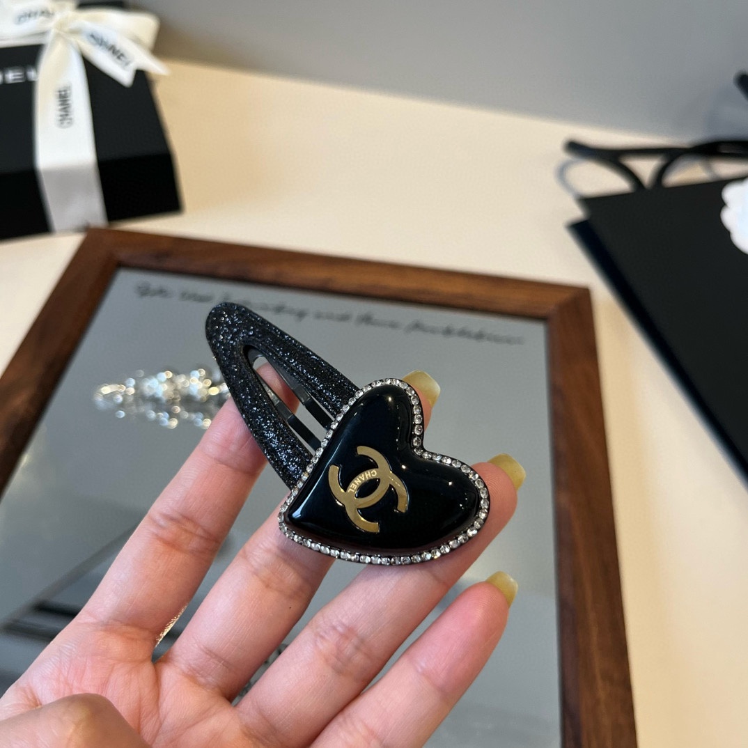 pChanel香奈儿发夹