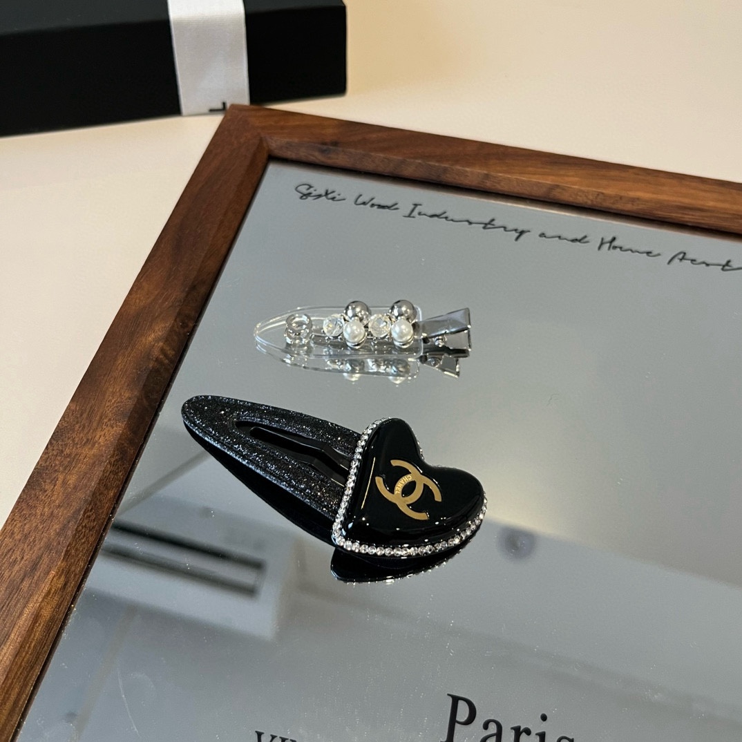 pChanel香奈儿发夹