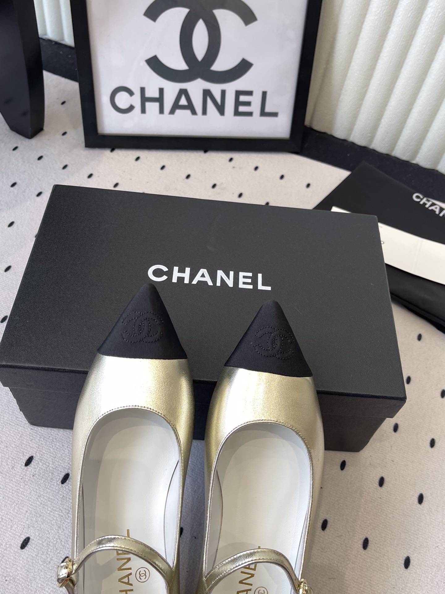 Chanel Chanel新款玛丽珍平底单鞋