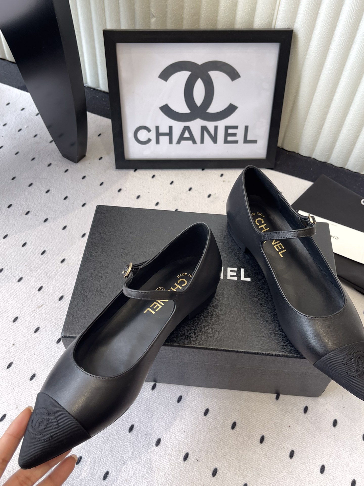Chanel Chanel新款玛丽珍平底单鞋