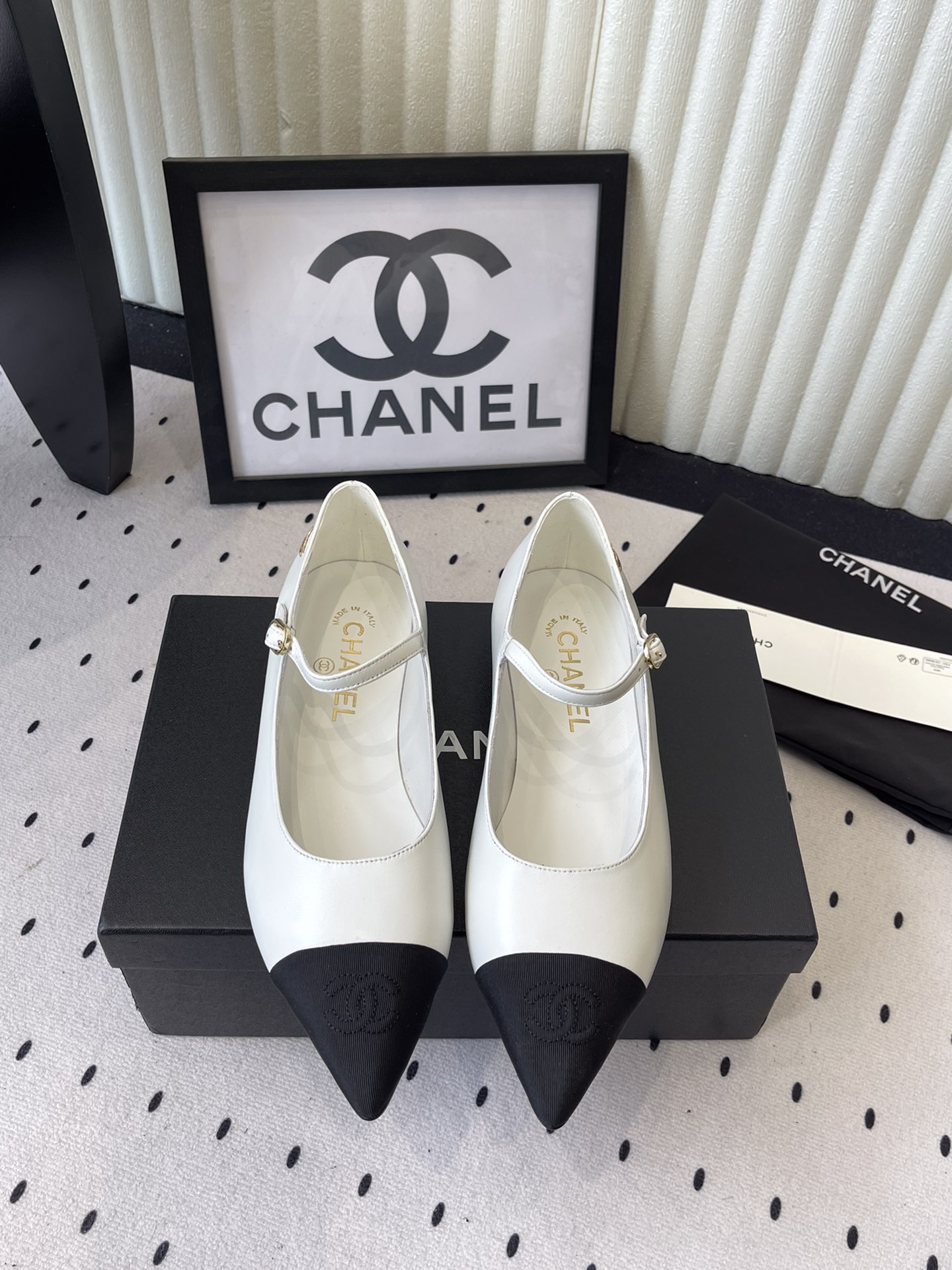 Chanel Chanel新款玛丽珍平底单鞋