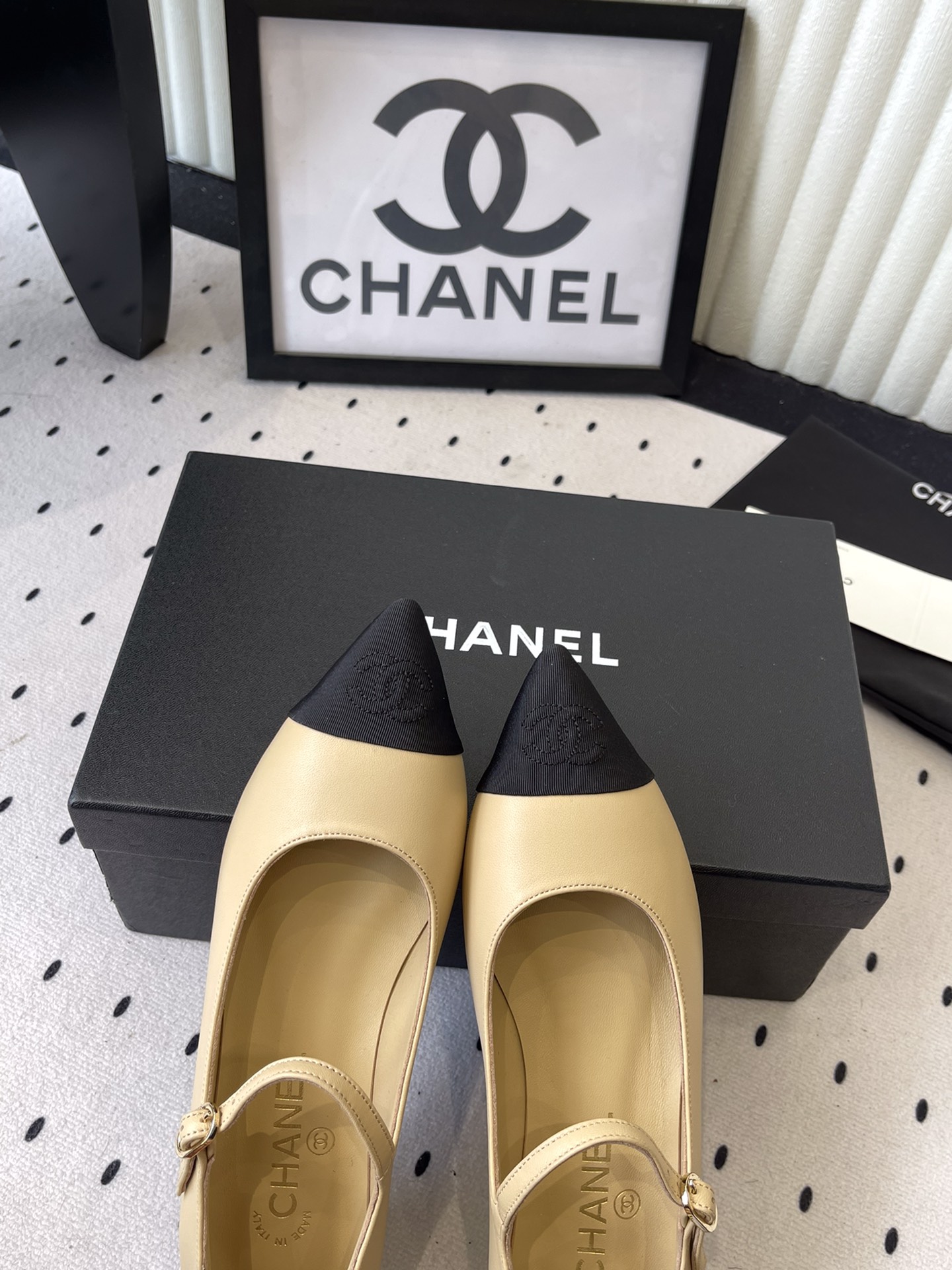 Chanel Chanel新款玛丽珍平底单鞋