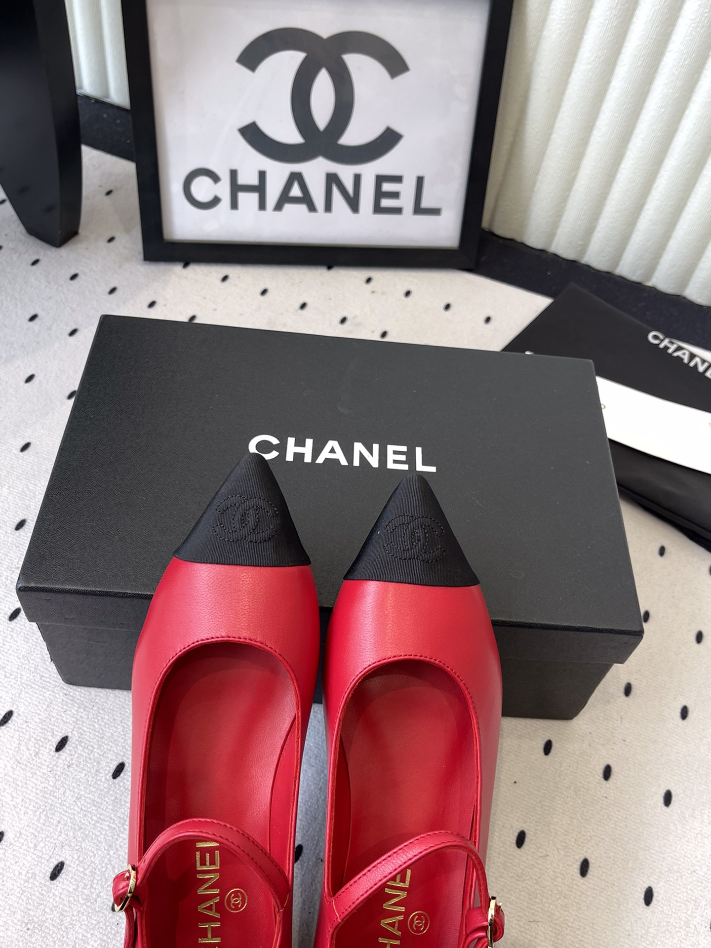 Chanel Chanel新款玛丽珍平底单鞋