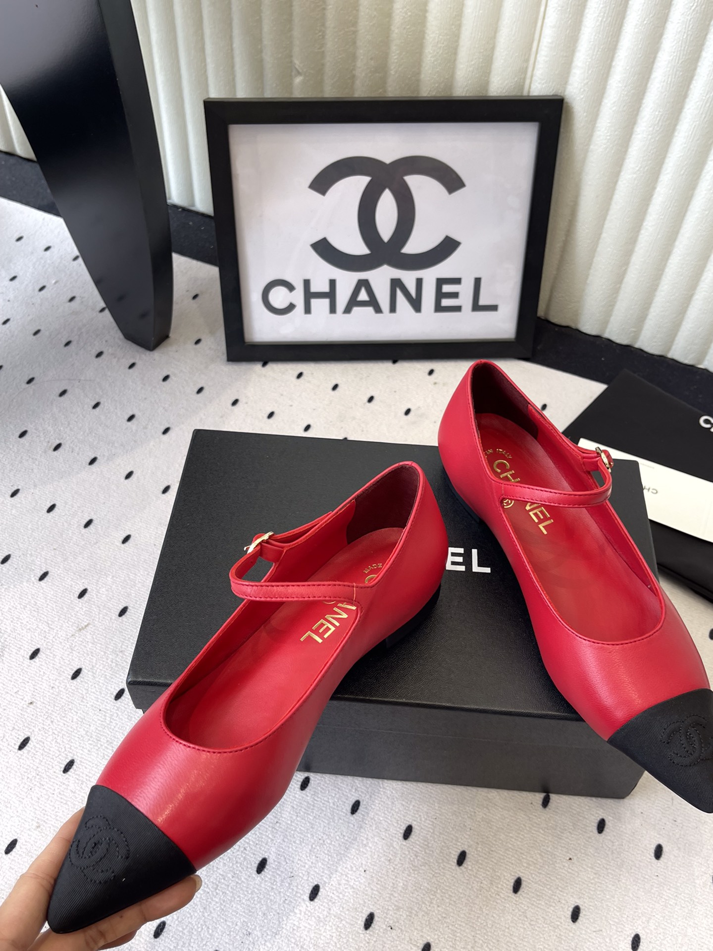 Chanel Chanel新款玛丽珍平底单鞋