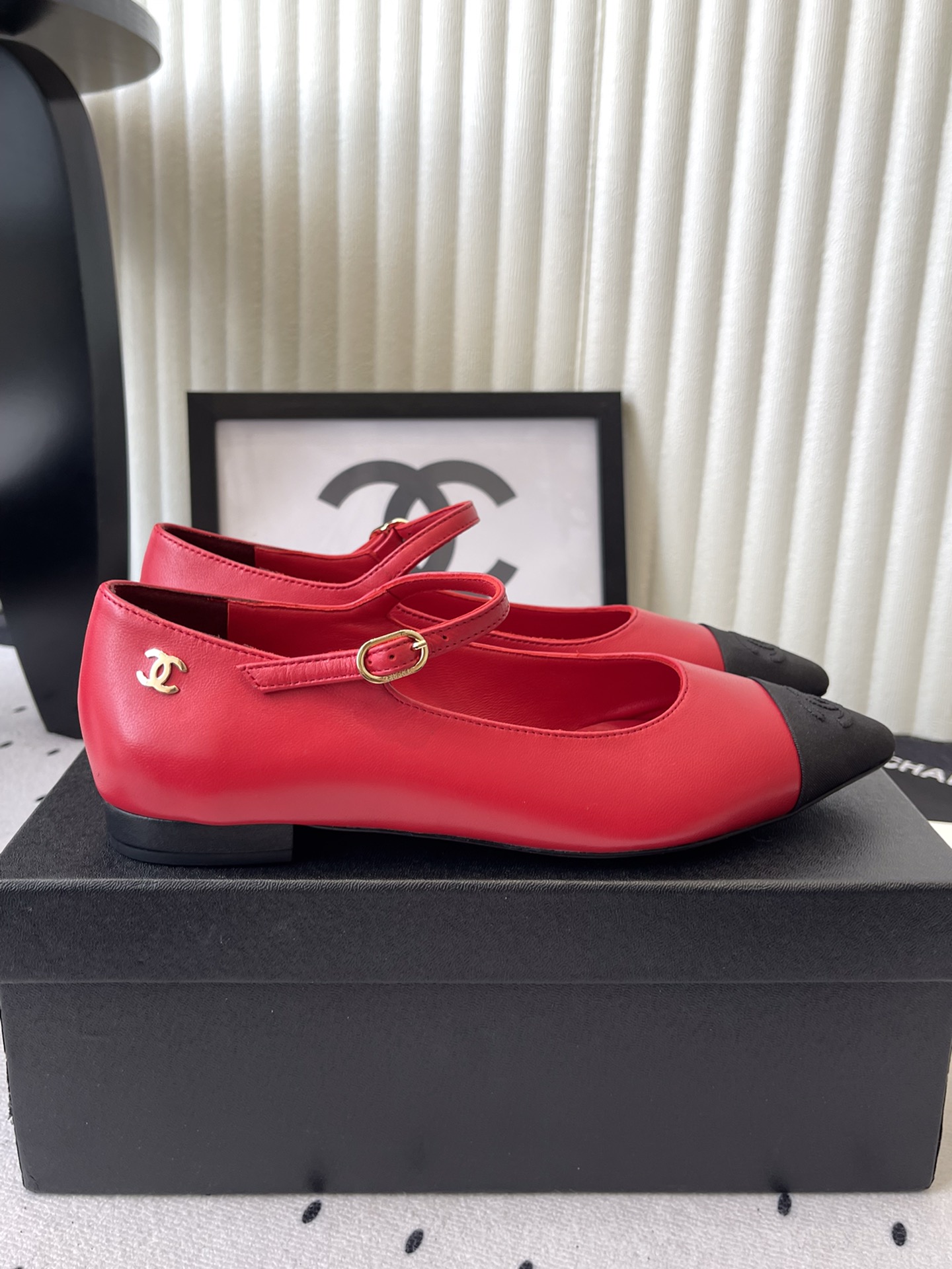 Chanel Chanel新款玛丽珍平底单鞋