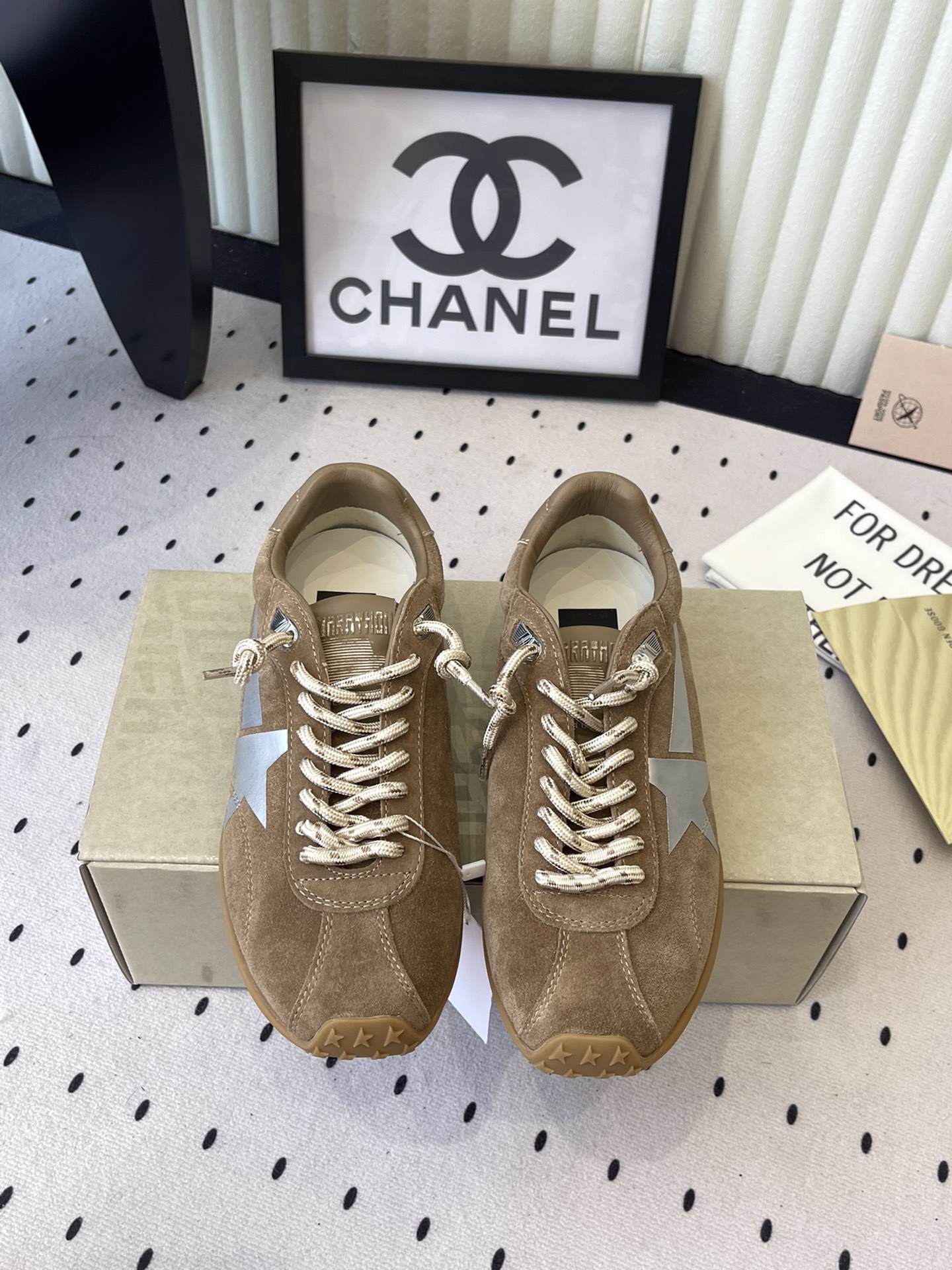 NO:545907,Men's Size 40 GGDB New Couple Casual Shoes Top Version The Counter Limited Edition Original Edition One-to-One Development All Details Like the Original Edition Top Quality Shipping Classic Continuation Versatile Artifact Personalized Graffiti Size35-44, Casual Shoes/Sports Shoes, Sneakers19860909男码40 GGDB新款情侣休闲鞋顶级版本 专柜限量款原版一比一开发 所有细节和原版一样 顶级品质出货 经典的延续 百搭神器 个性涂鸦 Size35-44,休闲鞋/运动鞋,sneakers,Women's Shoes