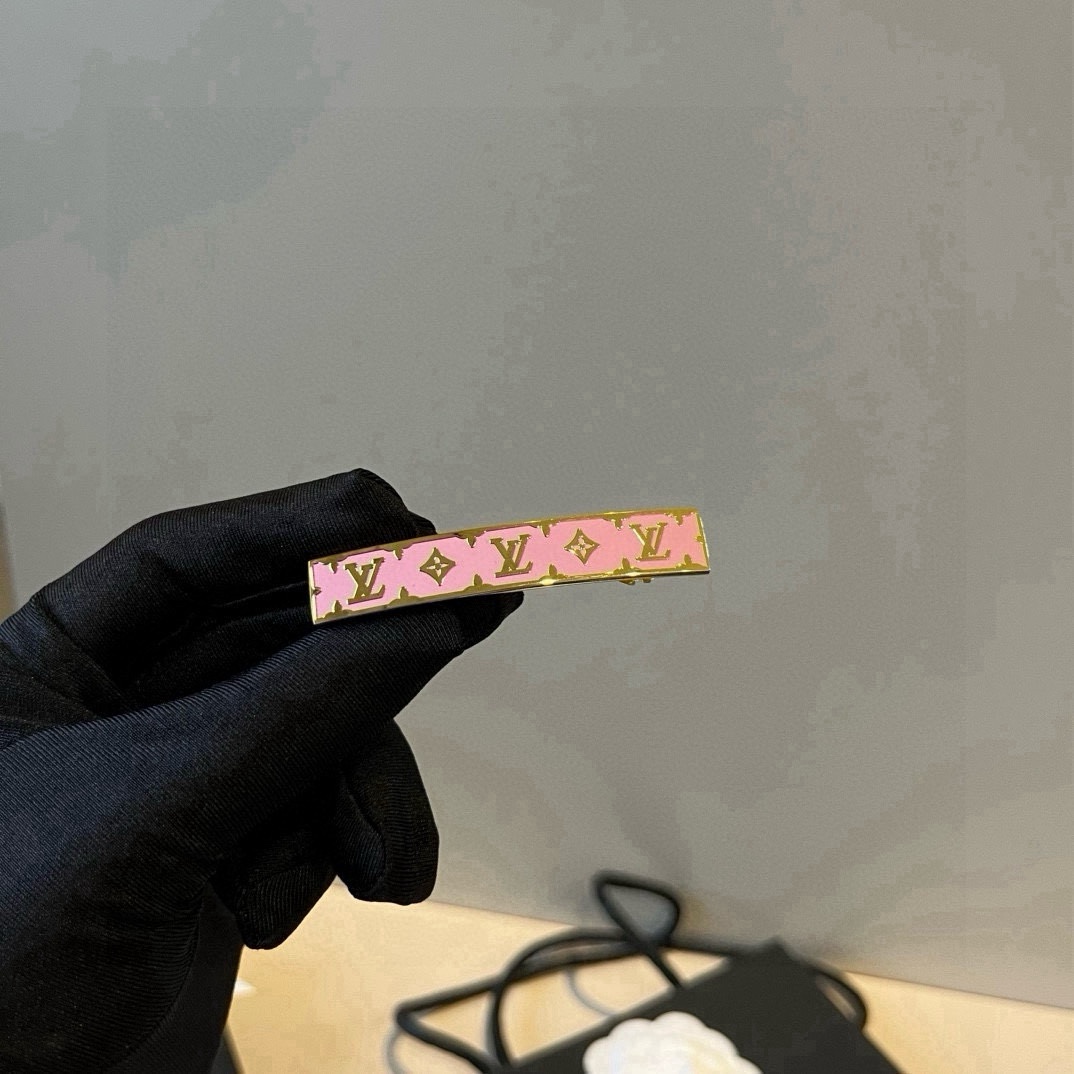 p（单个）lv路易威登发夹