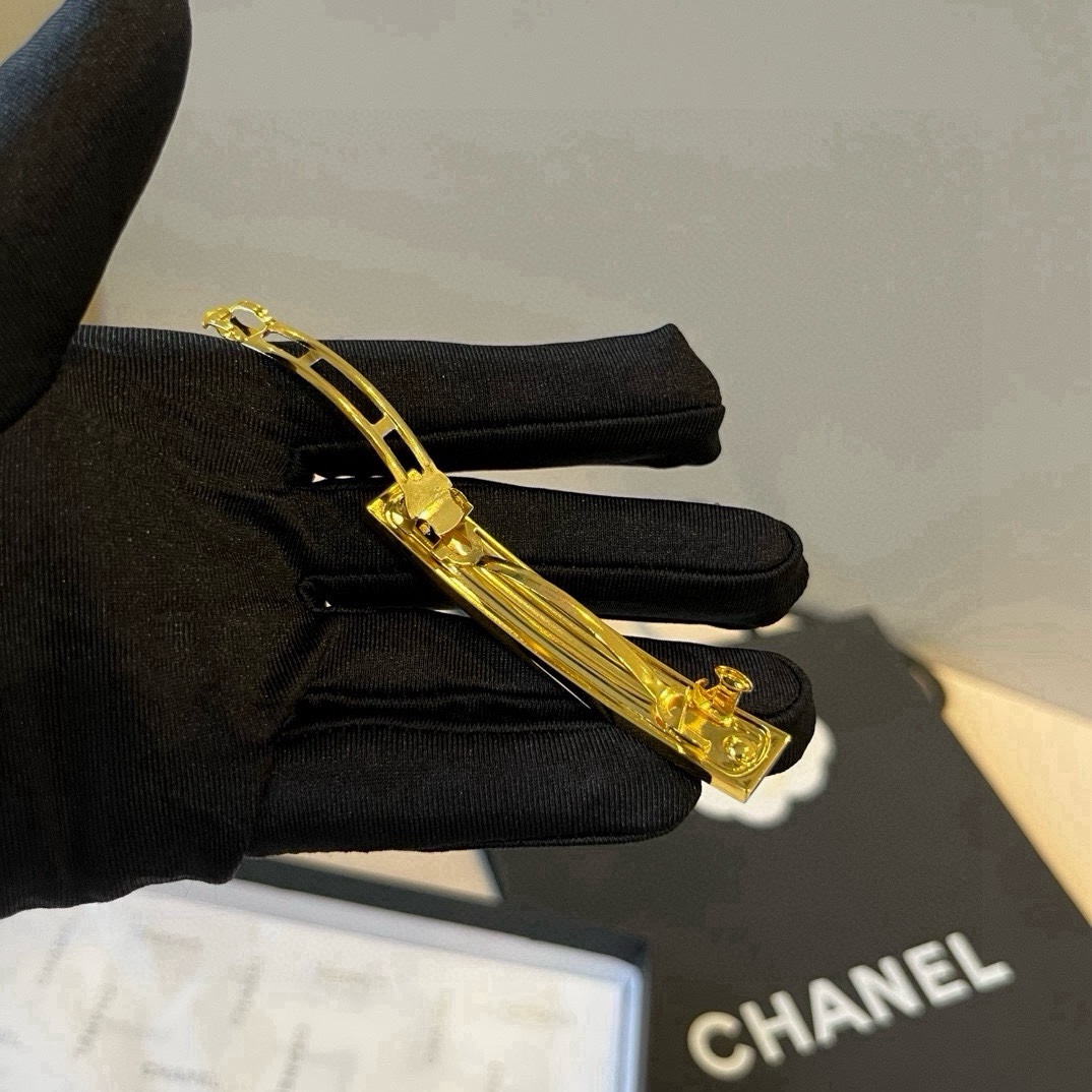 p（单个）lv路易威登发夹