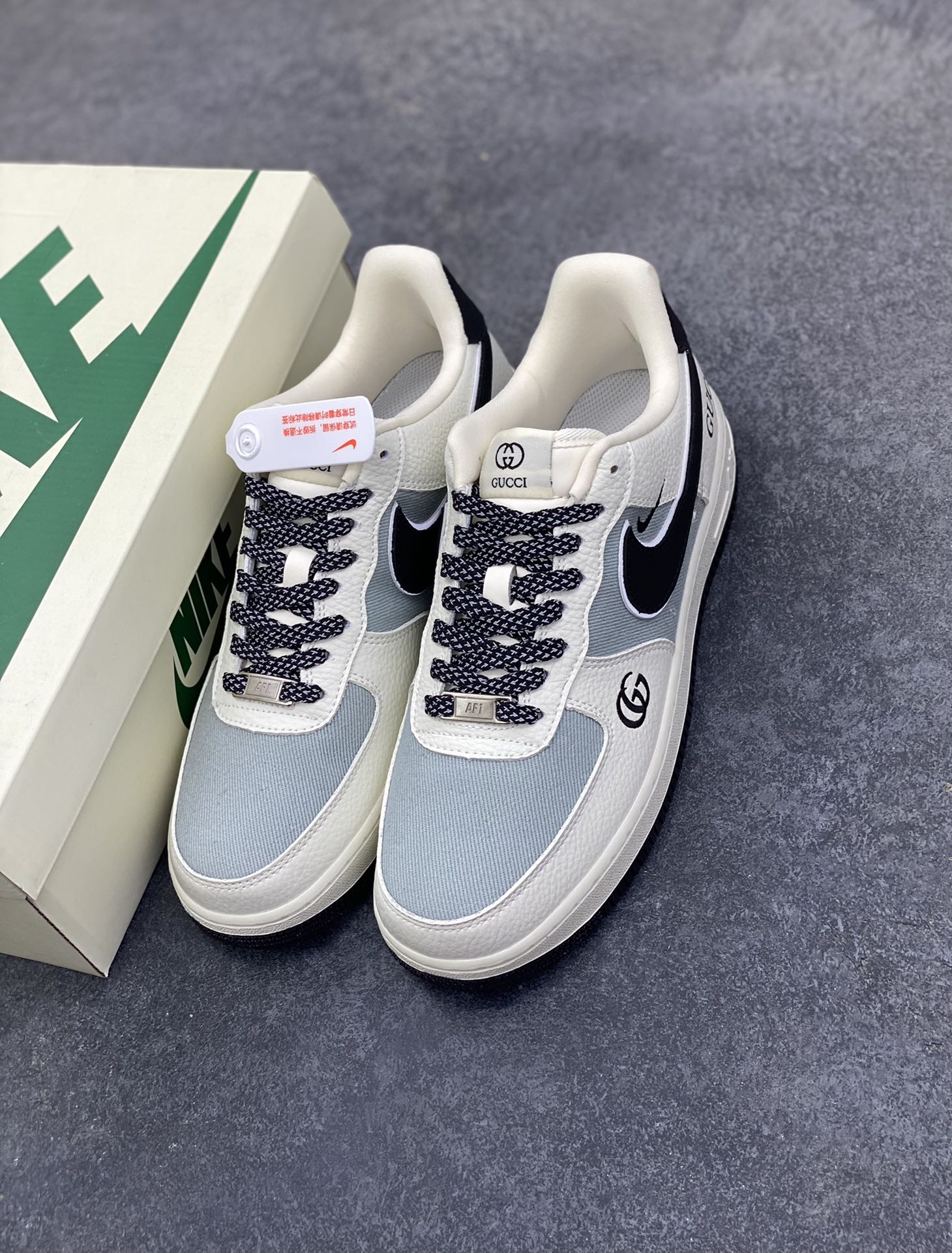 图片[8]-NIke Air Force 1 \’07 Low GUCCI 联名–白灰黑空军一号低帮 运动鞋 休闲鞋 折边针车 防水帆布 工艺难度大 原楦头原纸板 高端定制鞋盒 原厂鞋底 超高清洁度 细节完美 货号：YF9511-808 尺码：36 36.5 37.5 38 38.5 39 40 40.5 41 42 42.5 43 44 44.5 45-选品中心