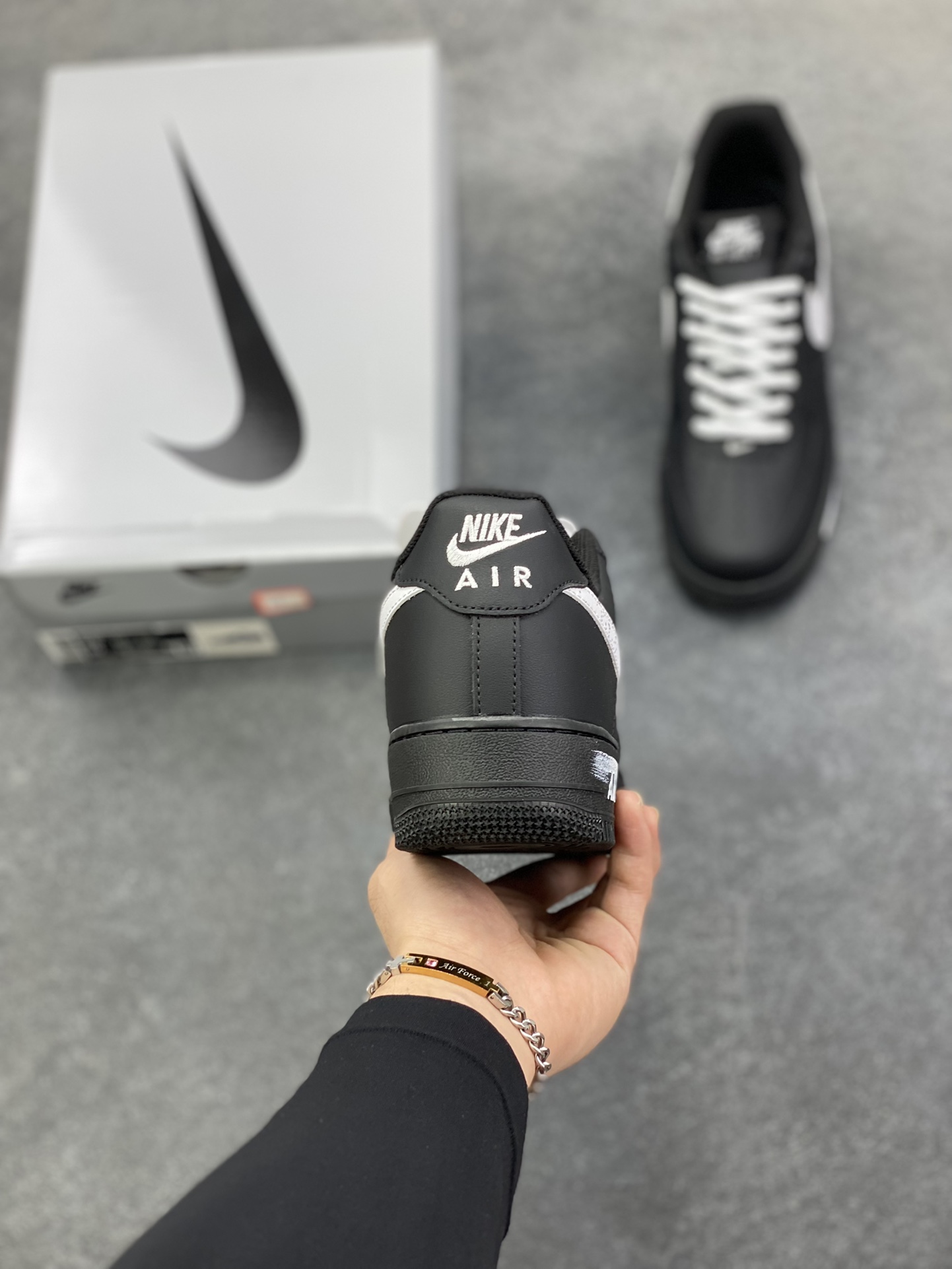 图片[4]-Nike Air Force 1 Low’07 暗影武士 空军一号低帮休闲板鞋 定制皮料 定制鞋盒 原楦原纸板 纯正空军版型 内置全掌气垫 货号：ZH0316-110 尺码：36 36.5 37.5 38 38.5 39 40 40.5 41 42 42.5 43 44 44.5 45-选品中心