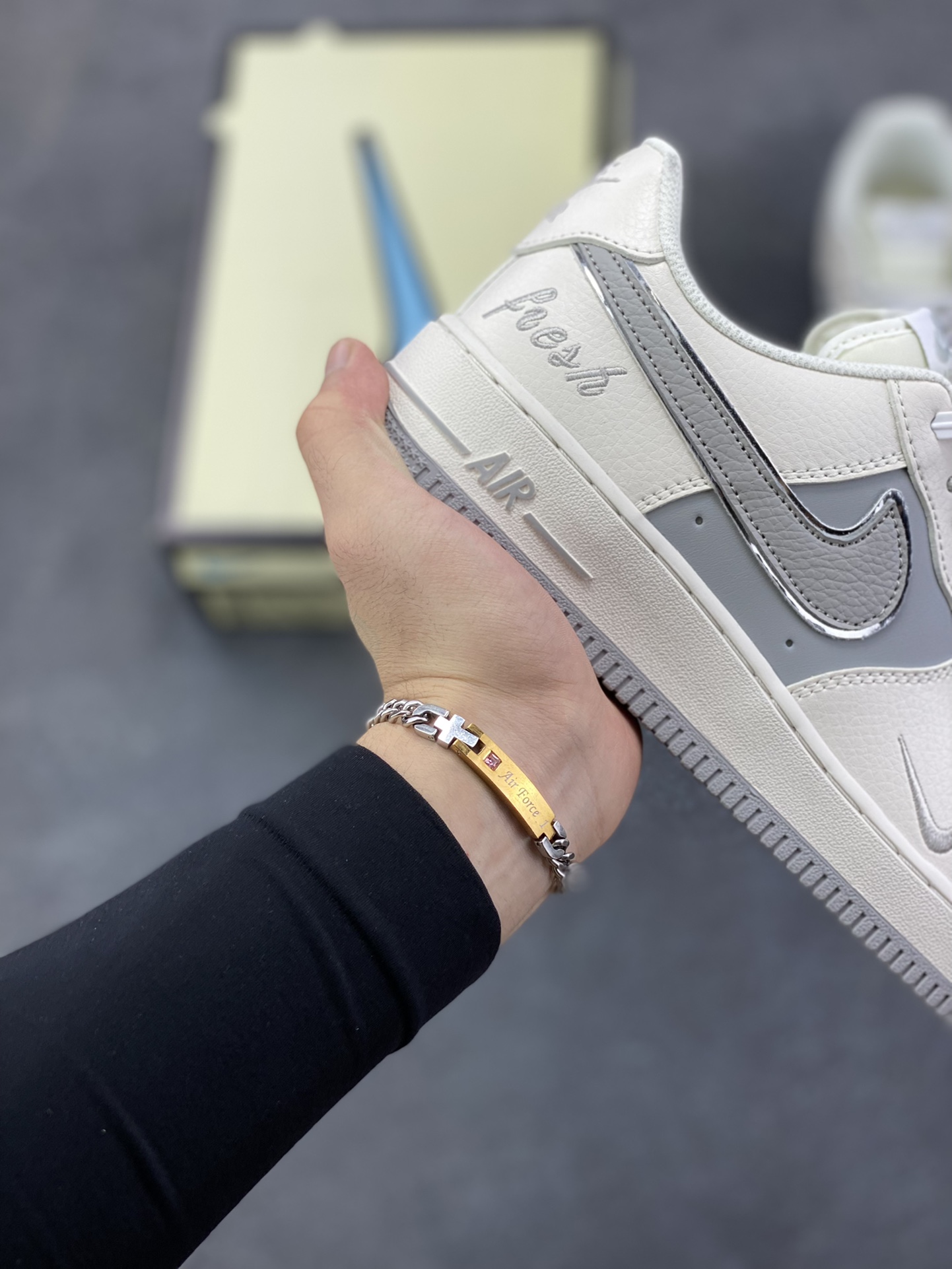 图片[6]-福利特价 Nike Air Force 1 Low \’07 “Keep Fresh”小勾低帮空军一号休闲板鞋 定制皮料 专属鞋盒 原楦原纸板 纯正空军版型 高清洁度 内置全掌气垫 货号：BM2023-101 尺码：36 36.5 37.5 38 38.5 39 40 40.5 41 42 42.5 43 44 44.5 45-选品中心