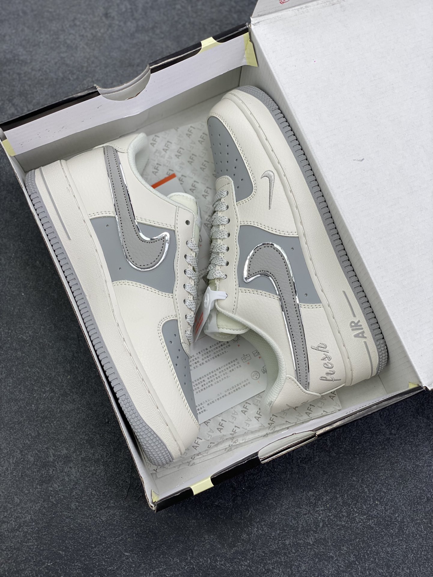 图片[9]-福利特价 Nike Air Force 1 Low \’07 “Keep Fresh”小勾低帮空军一号休闲板鞋 定制皮料 专属鞋盒 原楦原纸板 纯正空军版型 高清洁度 内置全掌气垫 货号：BM2023-101 尺码：36 36.5 37.5 38 38.5 39 40 40.5 41 42 42.5 43 44 44.5 45-选品中心