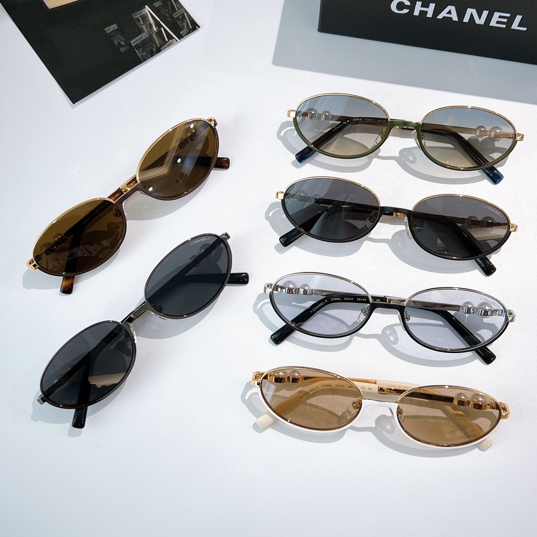 CHANEL MODEL: A1684L SIZE: 58□18-145