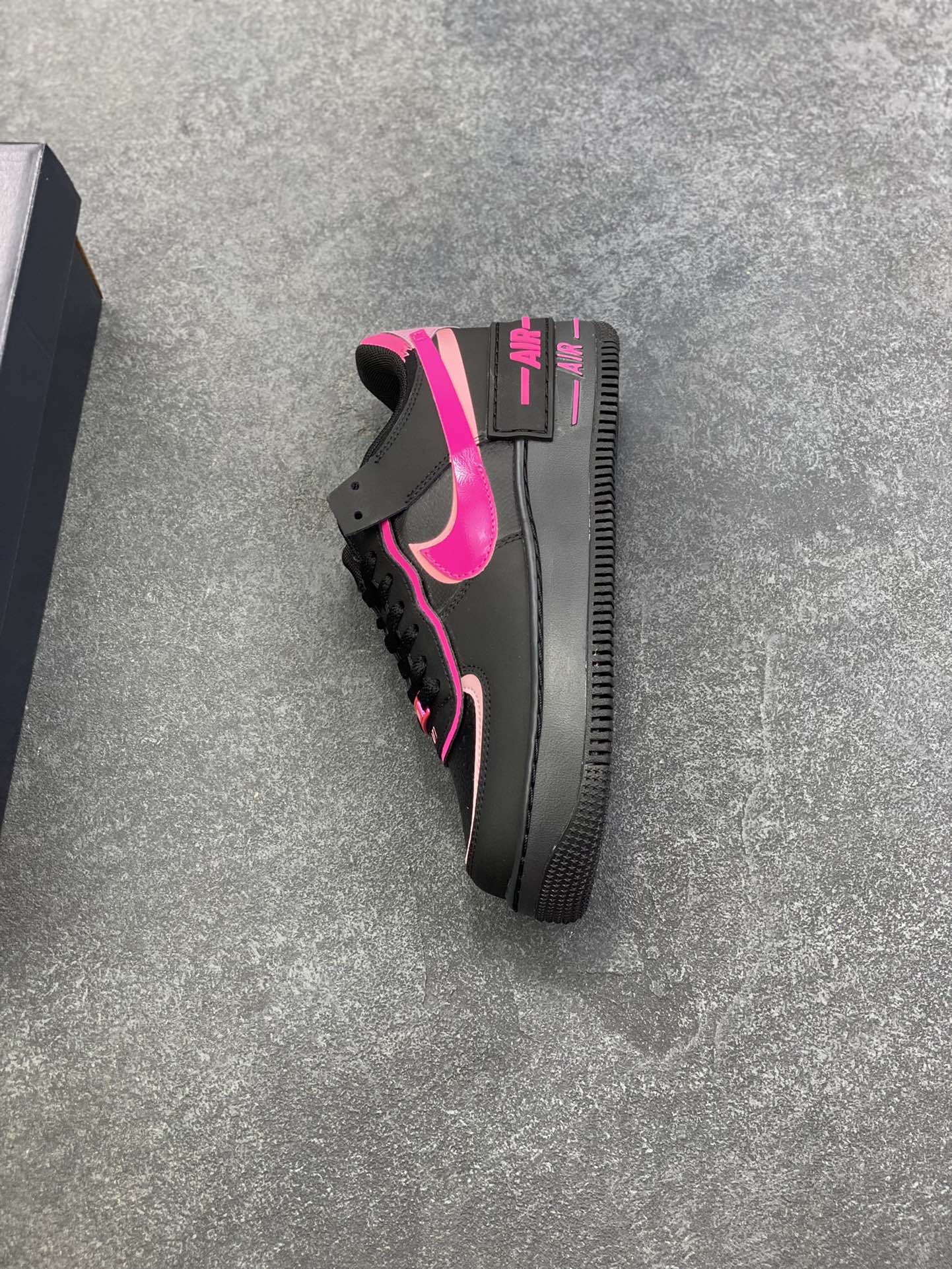 图片[7]-NK Air Force 1 Shadow 轻量增高低帮百搭板鞋\”拼接马卡龙\” 全新少女系解构主义设计双层轻量EVA发泡中底+防滑RB橡胶外圈底鞋底 原楦头原纸板 打造纯正空军版型 专注外贸渠道 全掌内置蜂窝气垫 原盒配件 原厂中底钢印、拉帮完美 货号： CI0919-006 尺码：35.5 36 36.5 37.5 38 38.5 39 40 40.5 41 42-选品中心