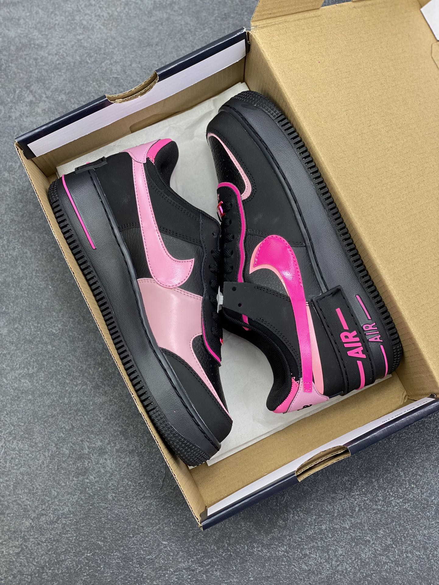 图片[9]-NK Air Force 1 Shadow 轻量增高低帮百搭板鞋\”拼接马卡龙\” 全新少女系解构主义设计双层轻量EVA发泡中底+防滑RB橡胶外圈底鞋底 原楦头原纸板 打造纯正空军版型 专注外贸渠道 全掌内置蜂窝气垫 原盒配件 原厂中底钢印、拉帮完美 货号： CI0919-006 尺码：35.5 36 36.5 37.5 38 38.5 39 40 40.5 41 42-选品中心