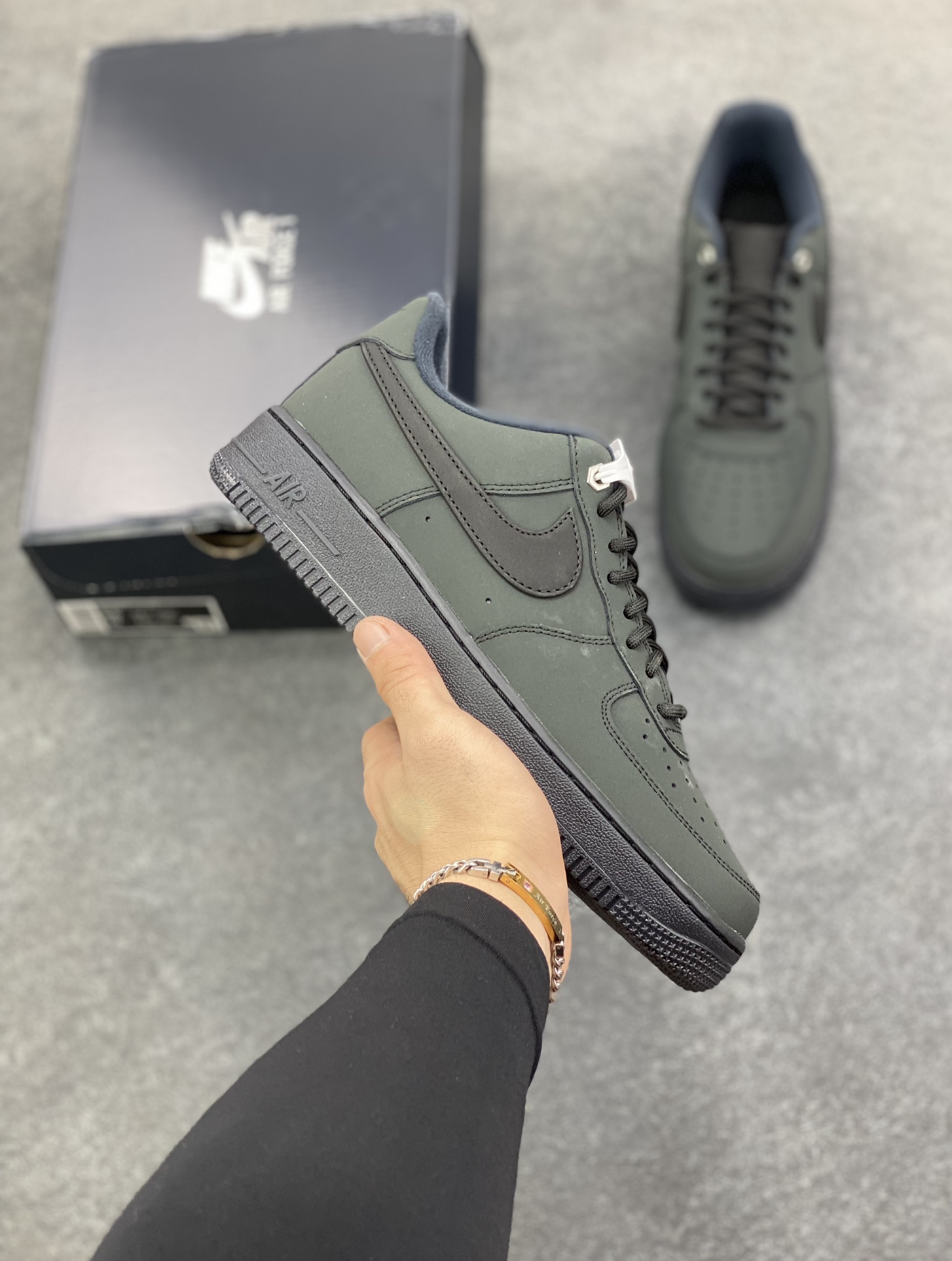 Nike Air Force 1 Low 墨绿黑 空军一号低帮运动休闲板鞋 原楦头原纸板 打造纯正空军版型 专注外贸渠道 全掌内置蜂窝气垫 原盒配件 原厂中底钢印、拉帮完美 货号:CJ9179-001 尺码:36 36.5 37.5 38 38.5 39 40 40.5 41 42 42.5 43 44 44.5 45-选品中心