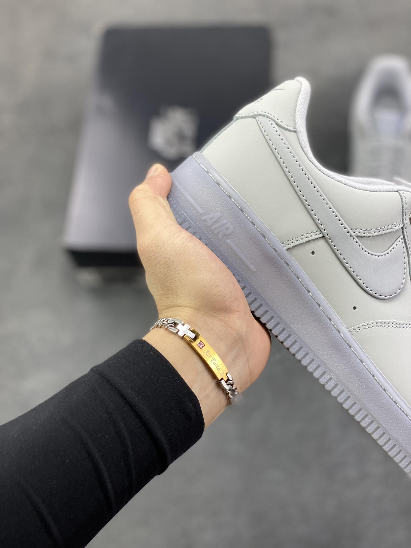 图片[6]-Nike Air Force 1 Low 灰水晶底 空军一号低帮运动休闲板鞋 原楦头原纸板 打造纯正空军版型 专注外贸渠道 全掌内置蜂窝气垫 原盒配件 原厂中底钢印、拉帮完美 货号：CJ9179-002 尺码：36 36.5 37.5 38 38.5 39 40 40.5 41 42 42.5 43 44 44.5 45-选品中心