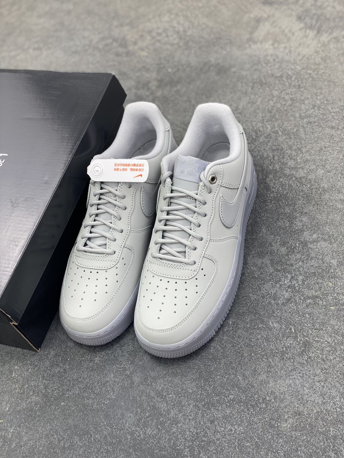 图片[8]-Nike Air Force 1 Low 灰水晶底 空军一号低帮运动休闲板鞋 原楦头原纸板 打造纯正空军版型 专注外贸渠道 全掌内置蜂窝气垫 原盒配件 原厂中底钢印、拉帮完美 货号：CJ9179-002 尺码：36 36.5 37.5 38 38.5 39 40 40.5 41 42 42.5 43 44 44.5 45-选品中心