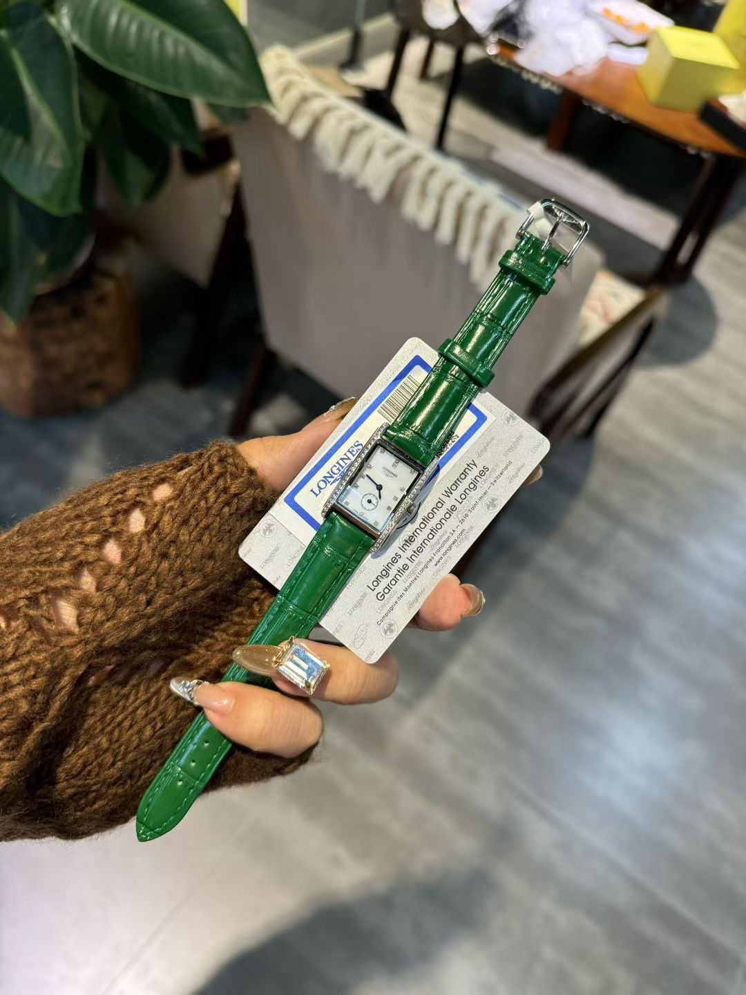 _dT99sV25xpbGfrqPn4YuODNuj-aWwkUHnNbMrVQ