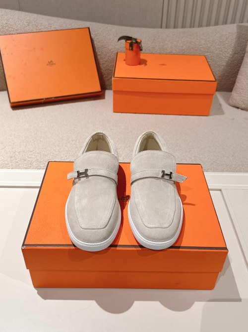Hermes 25ss Loafers: British Retro Design, Classic and Durable Shoes 1 Hermes 25ss Loafers: British Retro Design, Classic and Durable Shoes