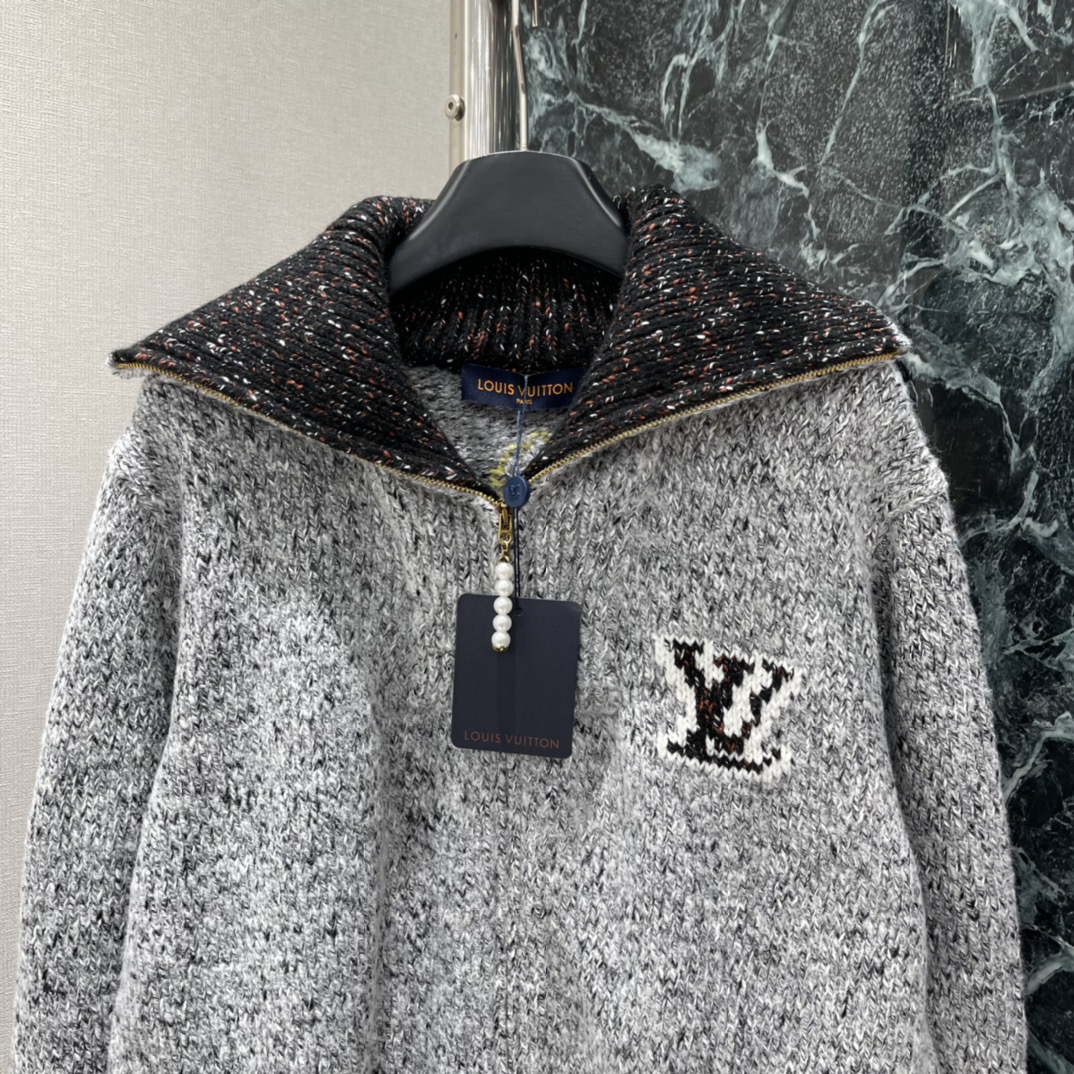 路易 25秋冬新款 翻领拉链针织外套 Pharrell Williams X Nigo联名款 本款针织束