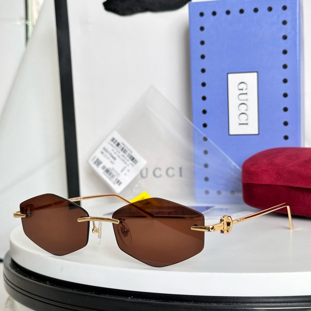 ‼️GUCC*🐝🐝🐝MODEL：GG1704S🐝🐝🐝SIZE：56口17-141🐝🐝🐝