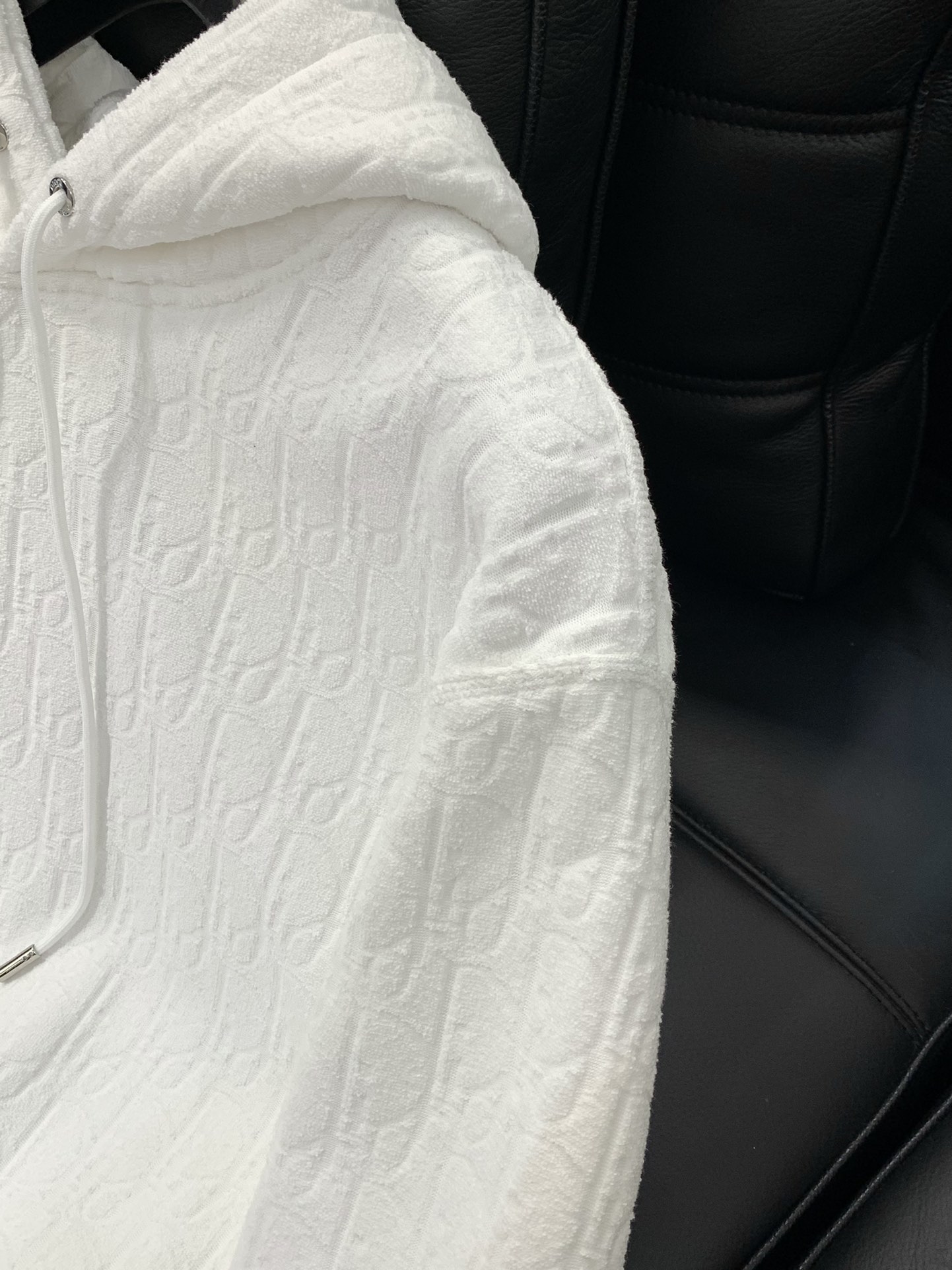 Dior Women's White Velour Hoodie, Embroidered Logo, Winter 2025 Collection 6 i1759740620 9543 4