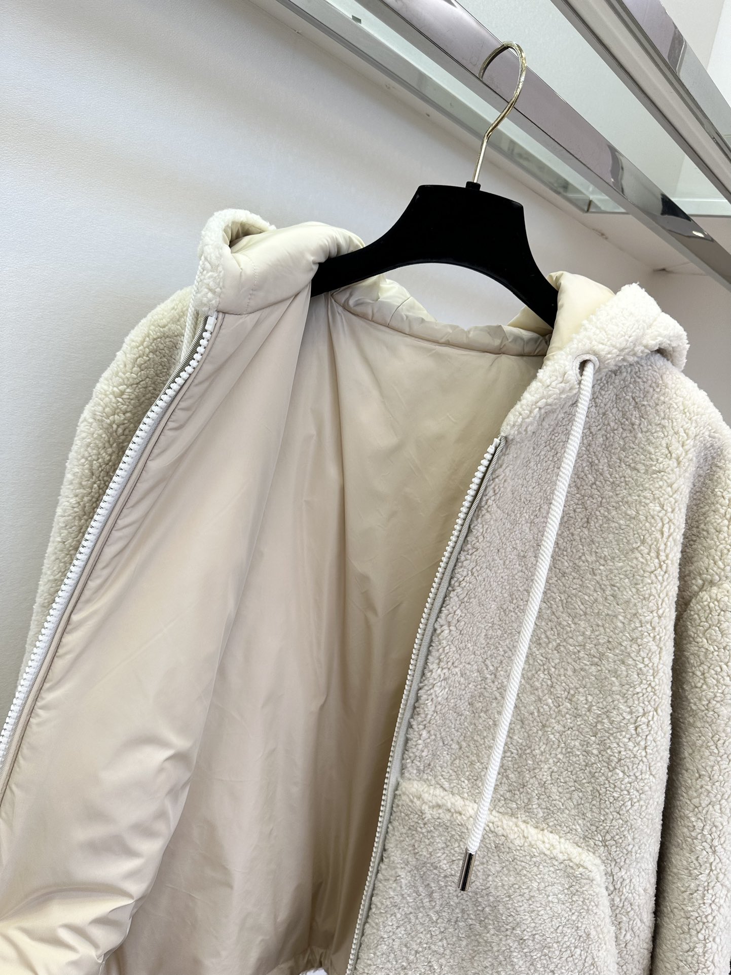 25 F 蒙口 连帽颗粒绒 正反两穿拉链外套² ●SIZE s m l ●