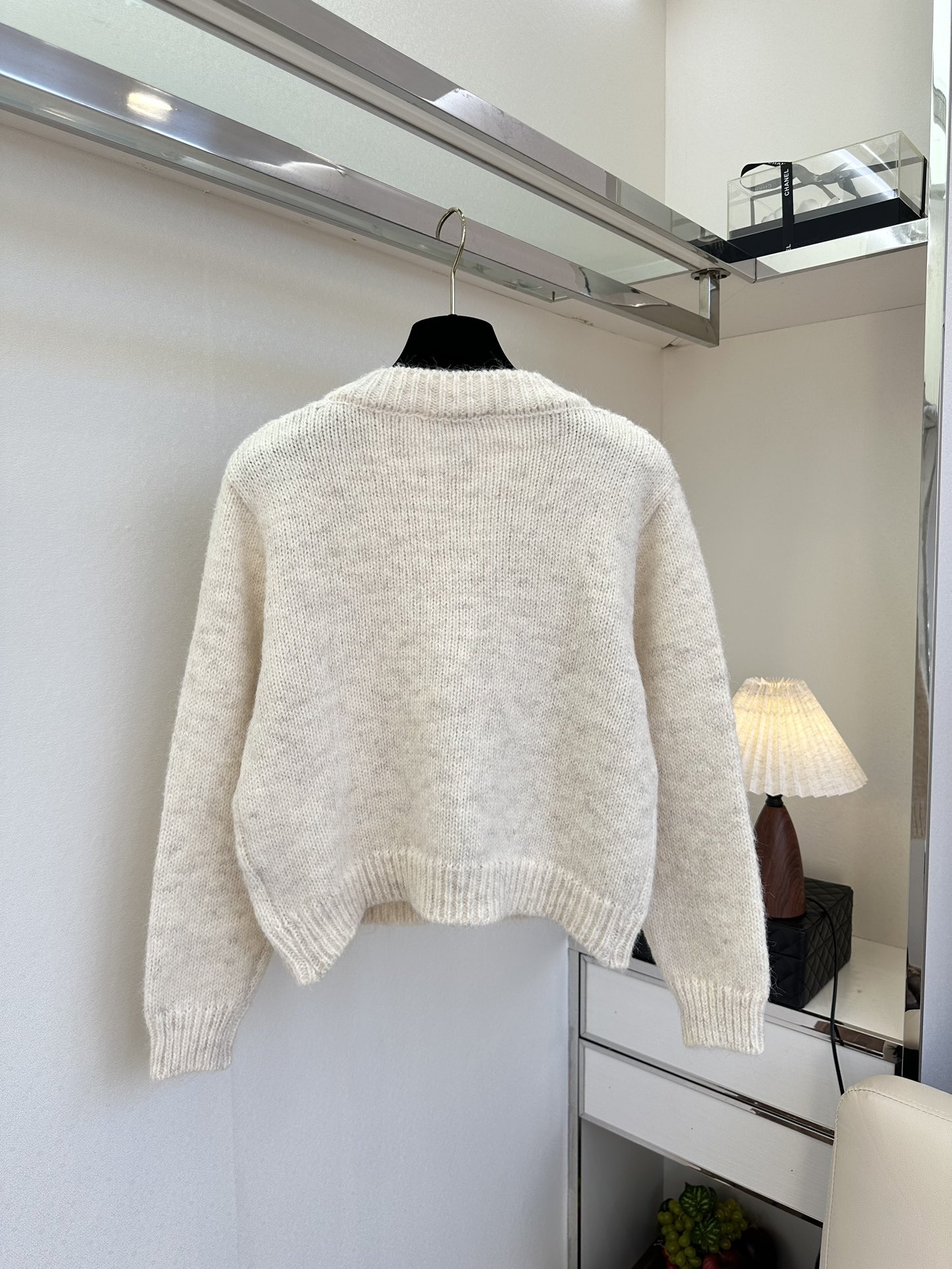 25 F 缪系女孩看过来 采用特殊亮片纱线 bingbing 的很显高级² ●SIZE SML●