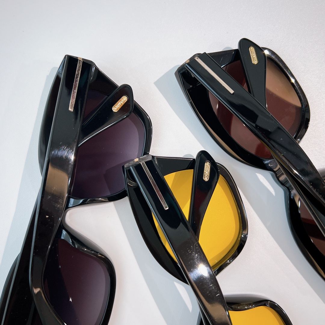 TOM FOR*MODEL：FT1031SIZE：52口18-140🔝🔝