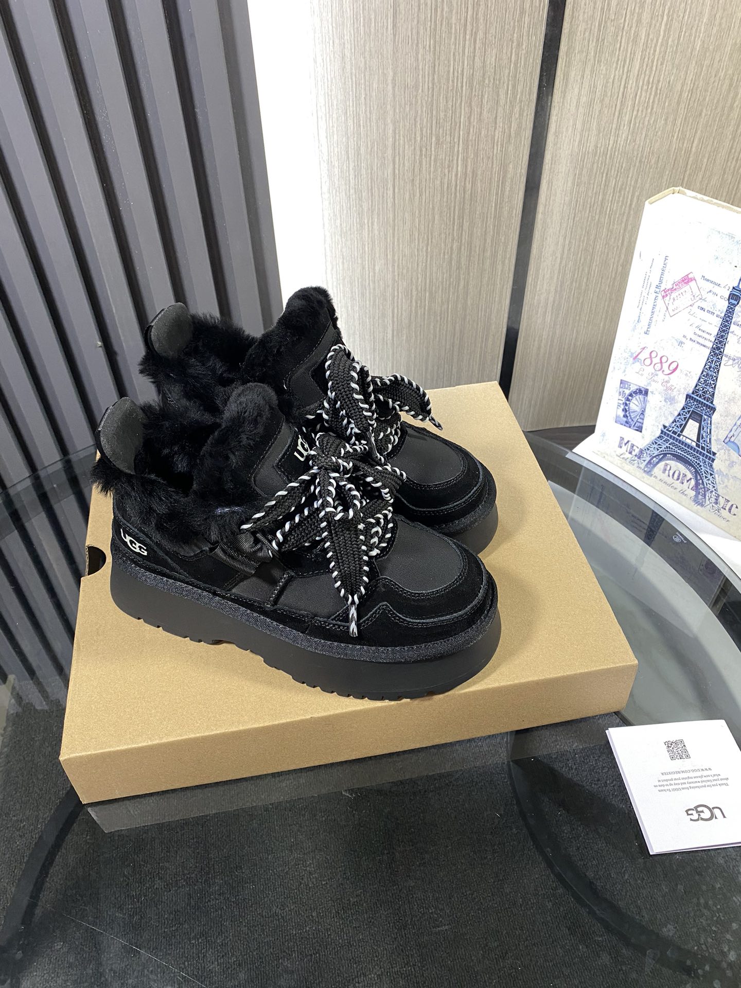 🔥𝐔𝐆𝐆｜艾秋梅尔羊毛系列 hanni同款厚底太爱了，又特别轻便好穿，搭配袜子有种甜度超标少女感，厚底增