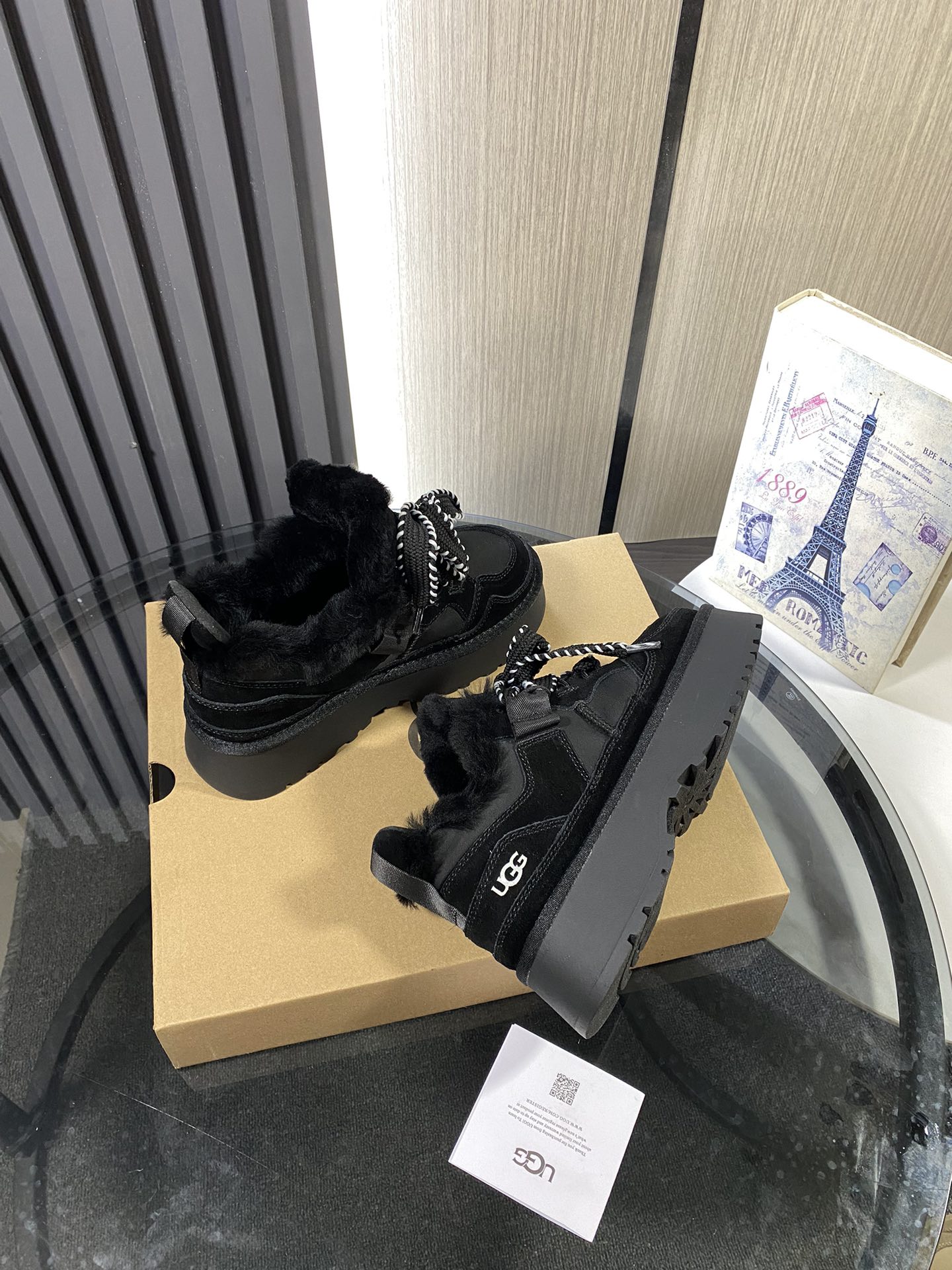 🔥𝐔𝐆𝐆｜艾秋梅尔羊毛系列 hanni同款厚底太爱了，又特别轻便好穿，搭配袜子有种甜度超标少女感，厚底增