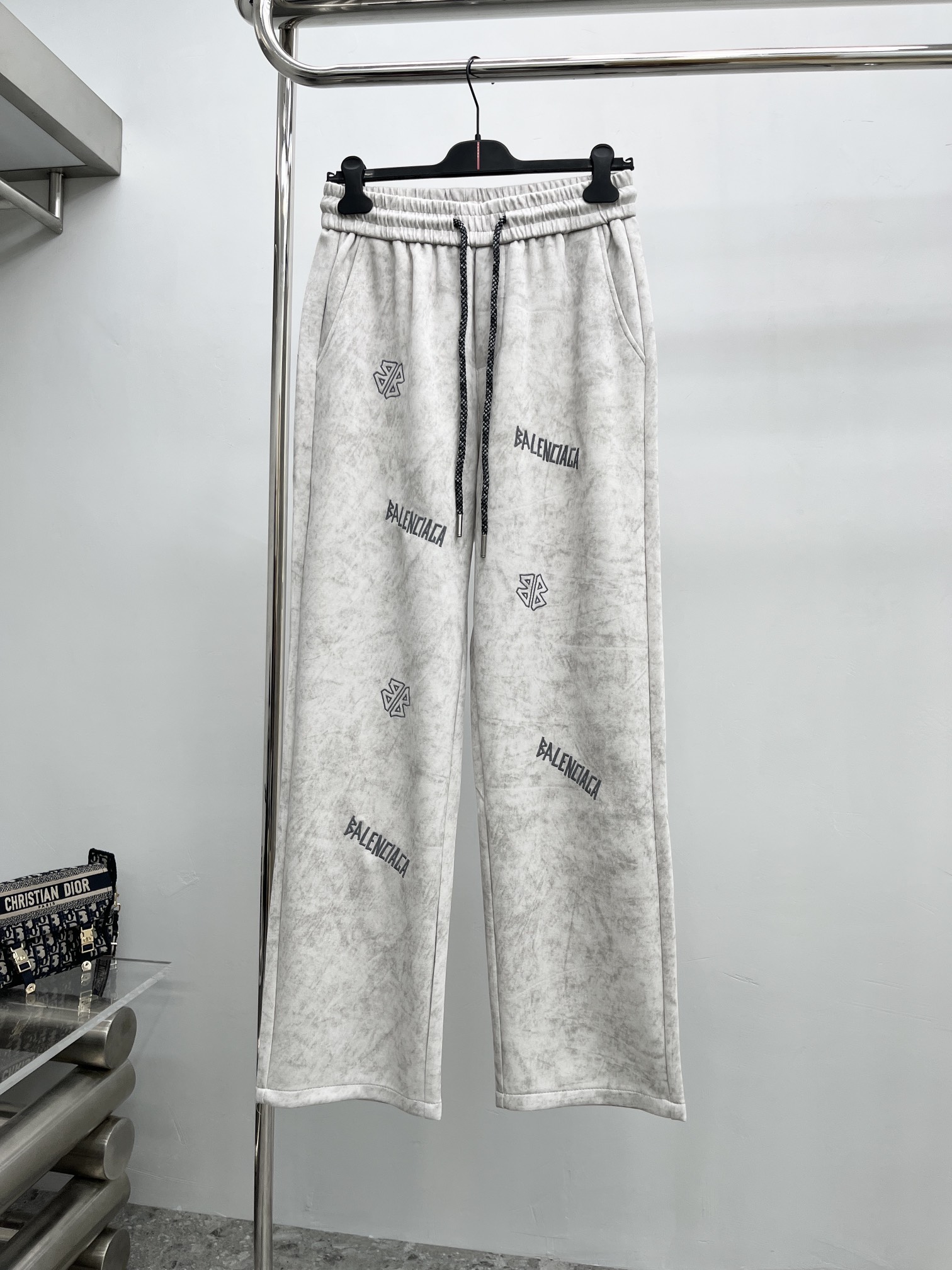 _dcb9sXVjav3SqRBGSo3Ep9pz6TIbiTPov5bQVEw