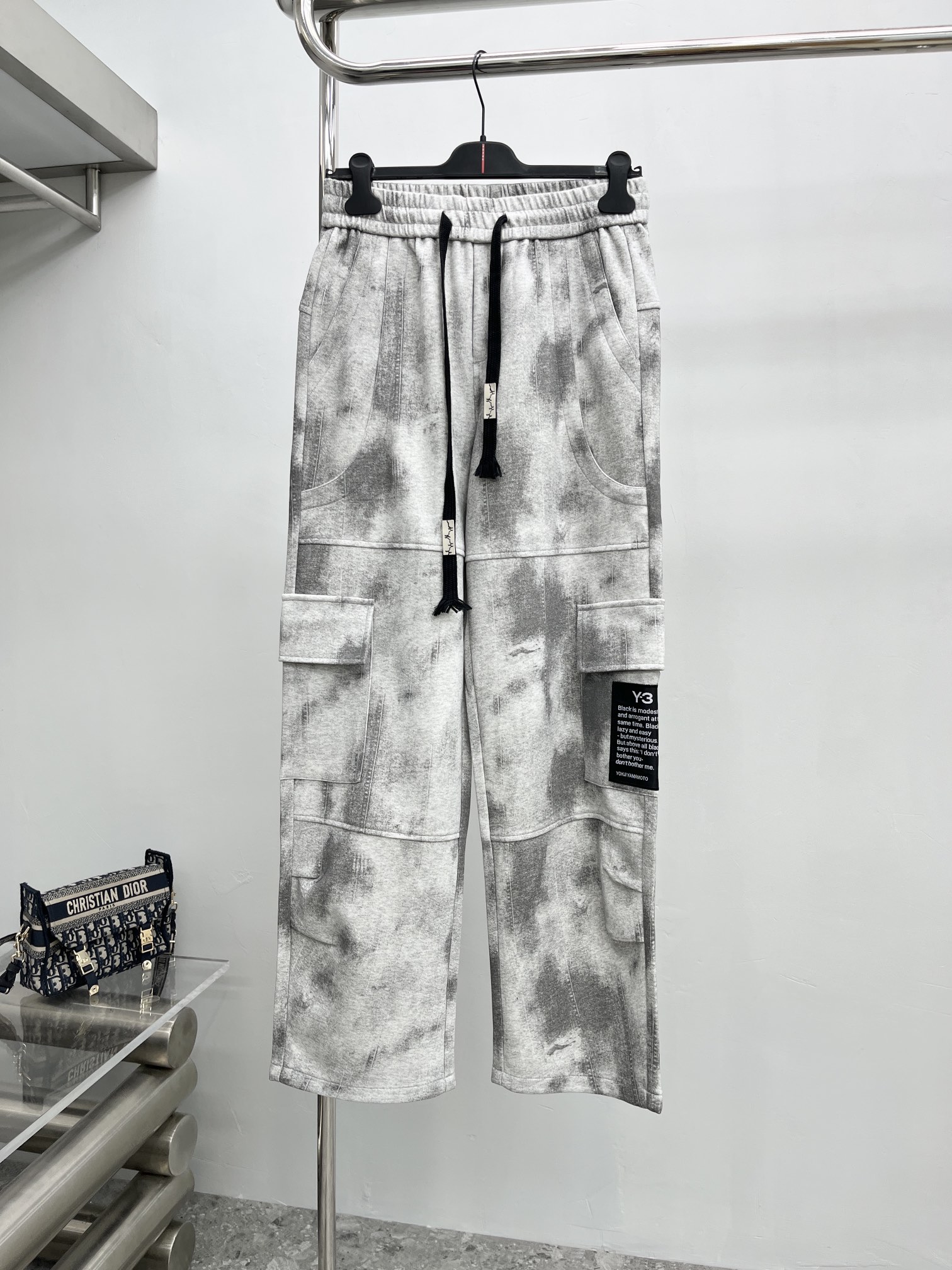 _dur9sWkMRTmropvke8bGfg-AVdyb9ngX3Hj53JQ