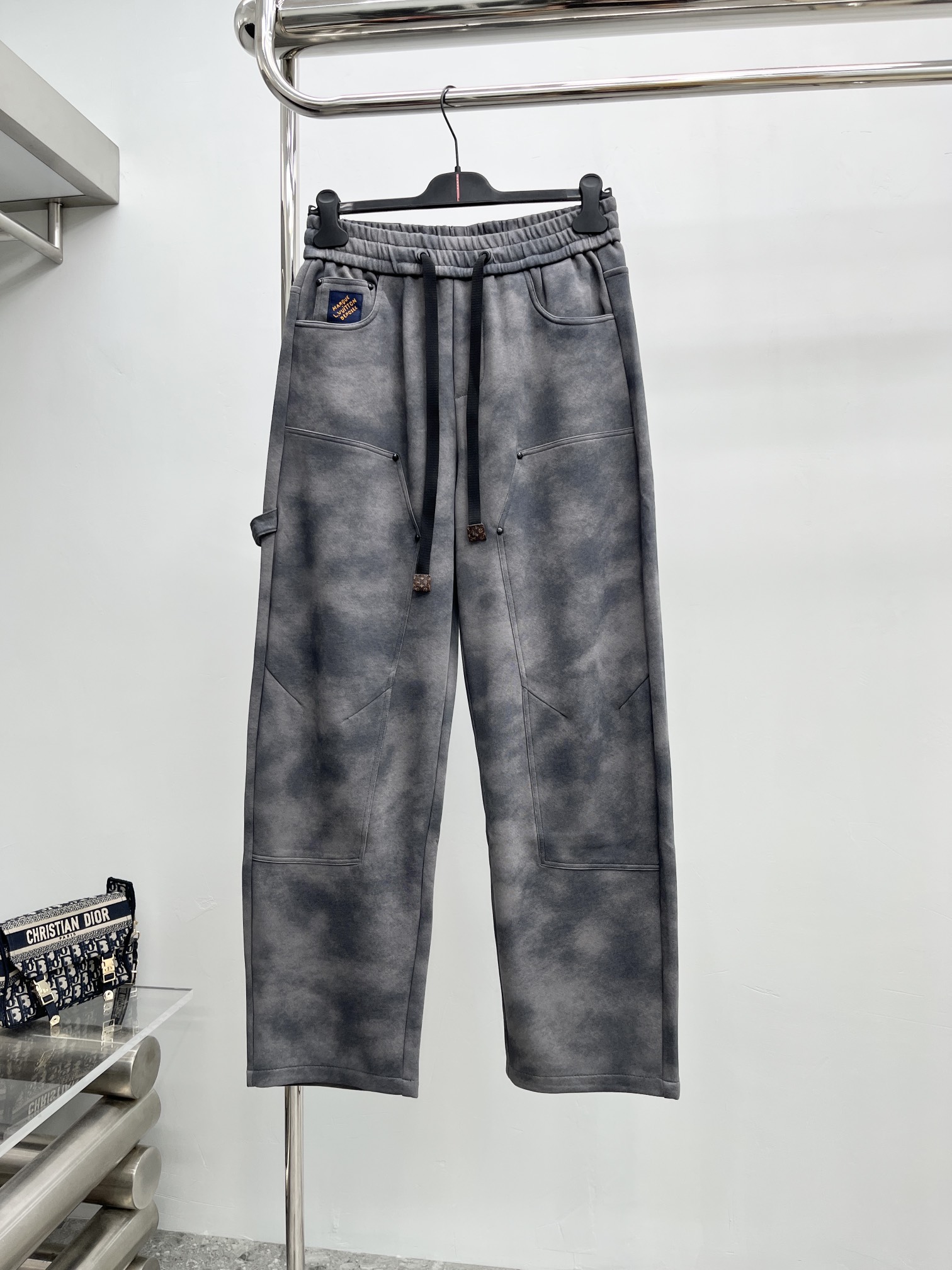 _dzX9sSQLXZamz8K955GCUEbsjGPEE1pJFsL_idQ