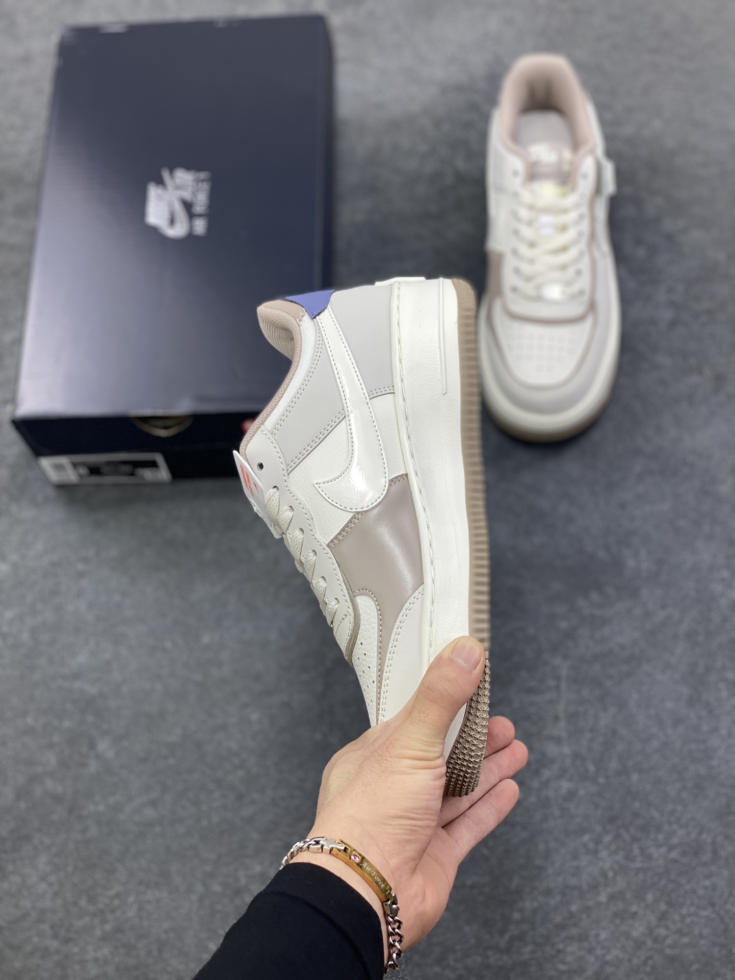 图片[3]-NK Air Force 1 Shadow 轻量增高低帮百搭板鞋\”拼接马卡龙\” 全新少女系解构主义设计双层轻量EVA发泡中底+防滑RB橡胶外圈底鞋底 原楦头原纸板 打造纯正空军版型 专注外贸渠道 全掌内置蜂窝气垫 原盒配件 原厂中底钢印、拉帮完美 货号： CO7594-101 尺码：35.5 36 36.5 37.5 38 38.5 39 40 40.5 41 42-选品中心
