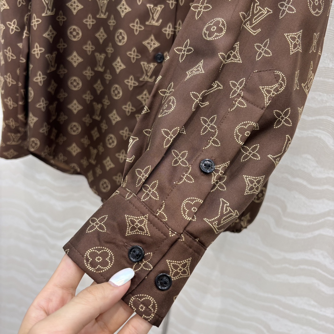 独家首发❤️原单品质💕秋冬新配色系列经典MONOGRAM印花真丝衬衫！100%真丝斜纹绸，宋茜同款，不挑