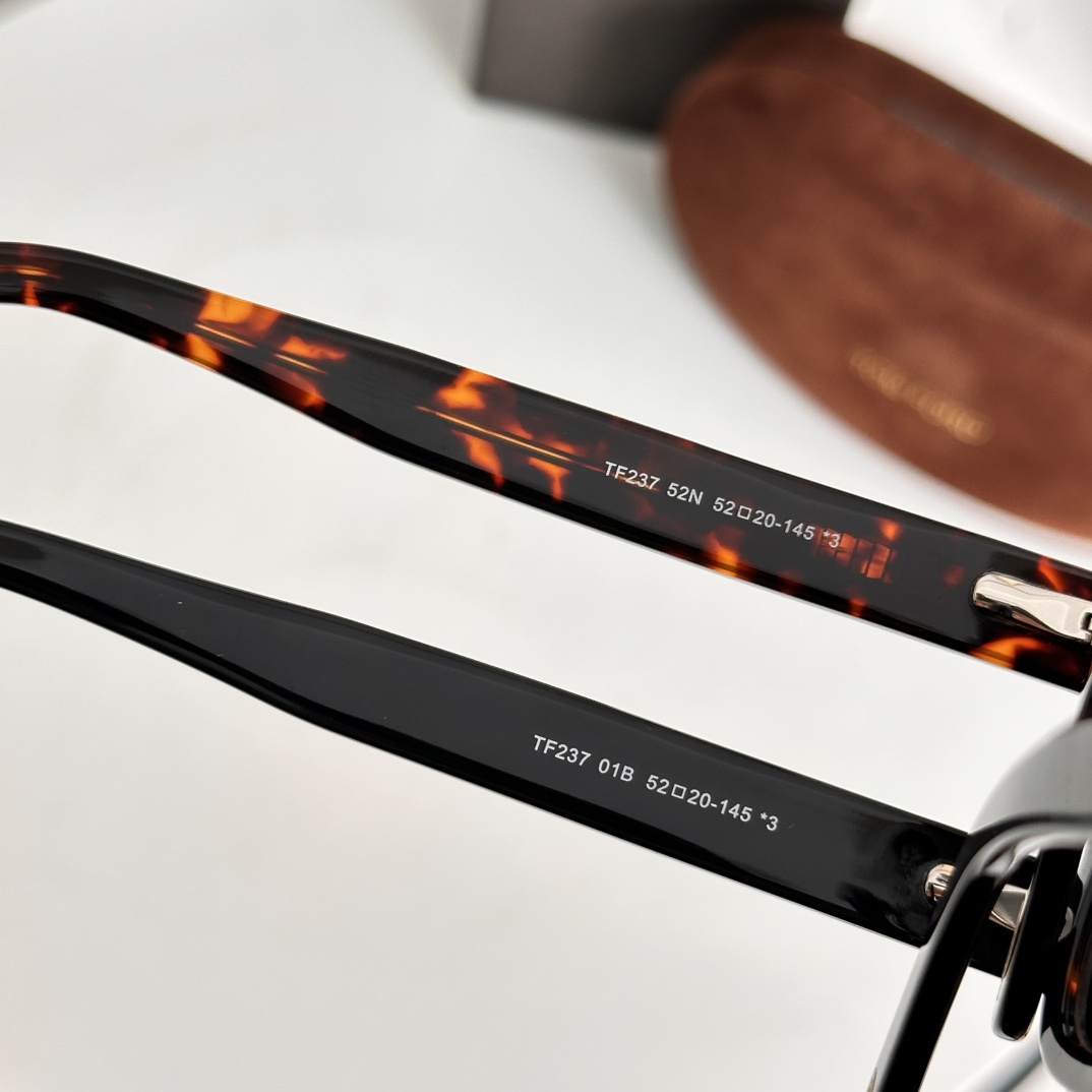 ‼️TOM FOR*💫💫💫MODEL：TF237💫💫💫SIZE：52口20-145💫💫💫