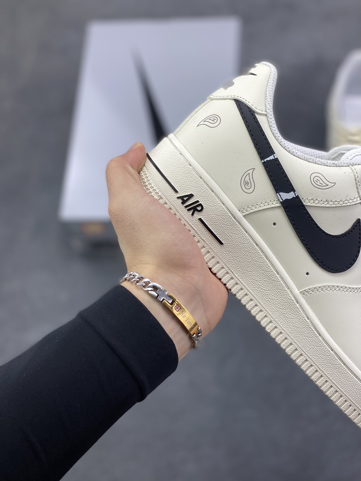 图片[6]-Nike Air Force 1 Low’07 佩斯利 空军一号低帮休闲板鞋 定制皮料 定制鞋盒 原楦原纸板 纯正空军版型 内置全掌气垫 货号：ZH0316-128 尺码：36 36.5 37.5 38 38.5 39 40 40.5 41 42 42.5 43 44 44.5 45-选品中心
