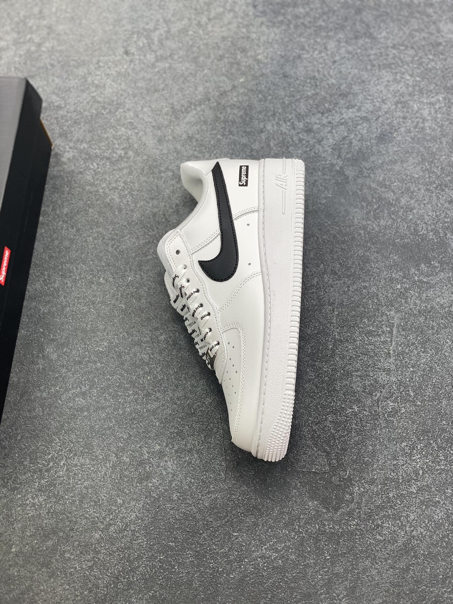 图片[7]-Nike Air Force 1 Low Supreme联名 空军一号低帮运动休闲板鞋 原楦头原纸板 打造纯正空军版型 专注外贸渠道 全掌内置蜂窝气垫 原盒配件 原厂中底钢印、拉帮完美 货号：CU9225-102 尺码：36 36.5 37.5 38 38.5 39 40 40.5 41 42 42.5 43 44 44.5 45-选品中心