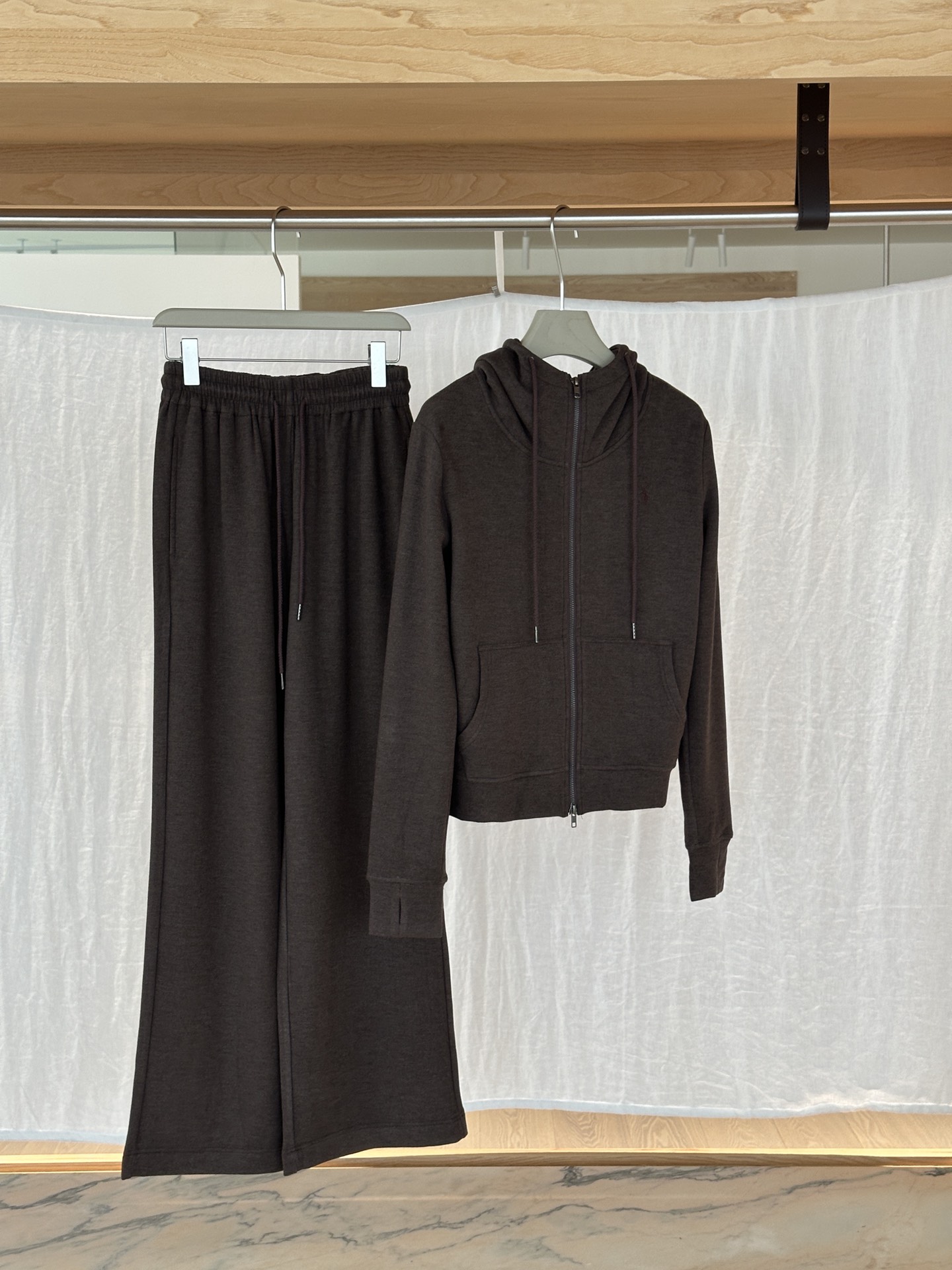 NO:561921,YS | NEW ARRIVALS! Double-sided silk protein cashmere suit, very soft and waxy when worn against the skin!  !  Warm, skin-friendly and slimming, the shape is great!  !  PSML,,alexander wang19860909YS ｜ NEW ARRIVALS! 双面蚕丝蛋白羊绒套装 亲肤穿巨软糯！！ 保暖且亲肤显瘦 版型巨好看！！ PSML,,alexander wang,Women's clothing