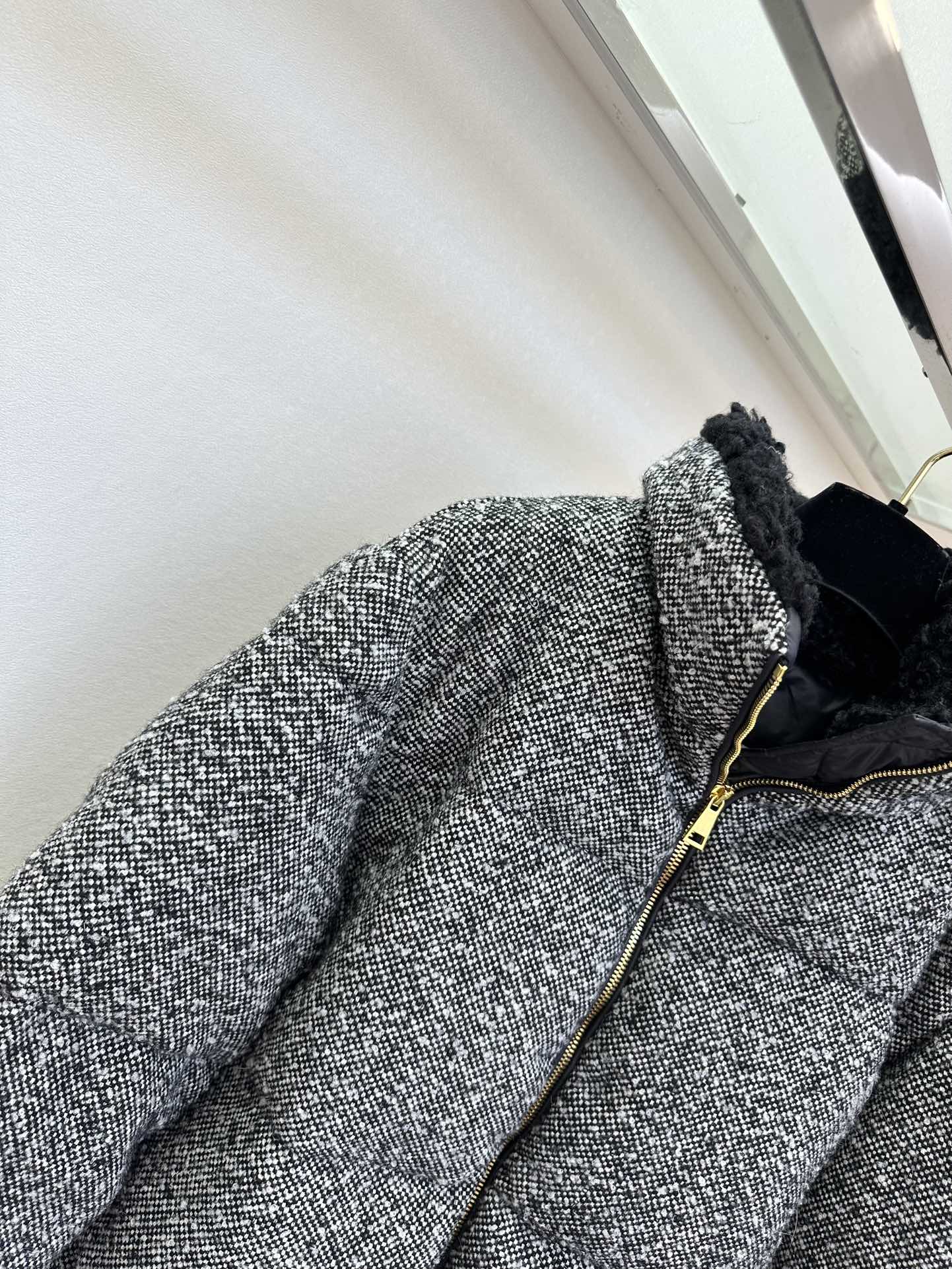 25 F蒙口最新款冬季战服 超美粗花尼羽绒服² ●SIZE 1 2 3 ●