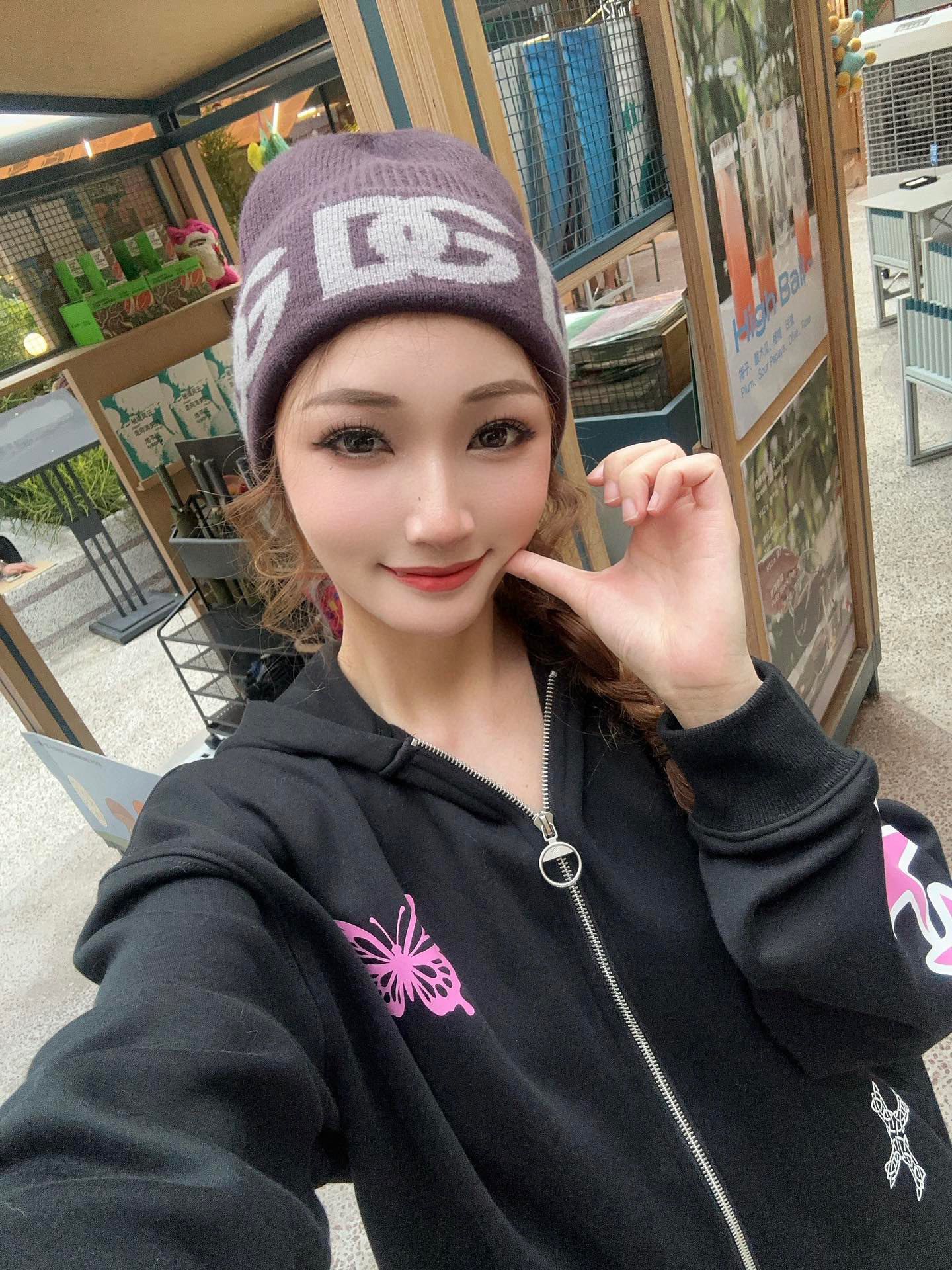 NO:553199,Comes with dust bag, fine wool, Dolce & Gabbana official website original copy. It is really good, textured and very versatile style, unisex, can be worn by any head size. I sincerely recommend hats, fisherman hats, baseball caps, knitted hats, hats, Dolce&Gabbana, Dolce&Gabbana, espadrilles, hats19860909配防尘袋,精疏羊毛,杜嘉班纳 Dolce&Gabbana 官网原单复刻.真心很好有质感又非常百搭的款式,男女通用,任何头围都可以佩戴.真心推荐帽子渔夫帽棒球帽针织帽,帽子,Dolce&Gabbana,Dolce&Gabbana,espadrilles,hats,hat