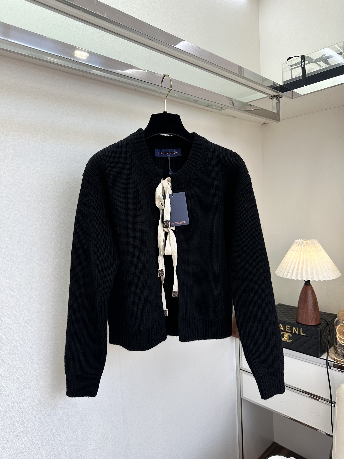 25 F lv蝴蝶结系带 针织开衫 超级百搭款 适合人群广泛 ² ●SIZE SML●