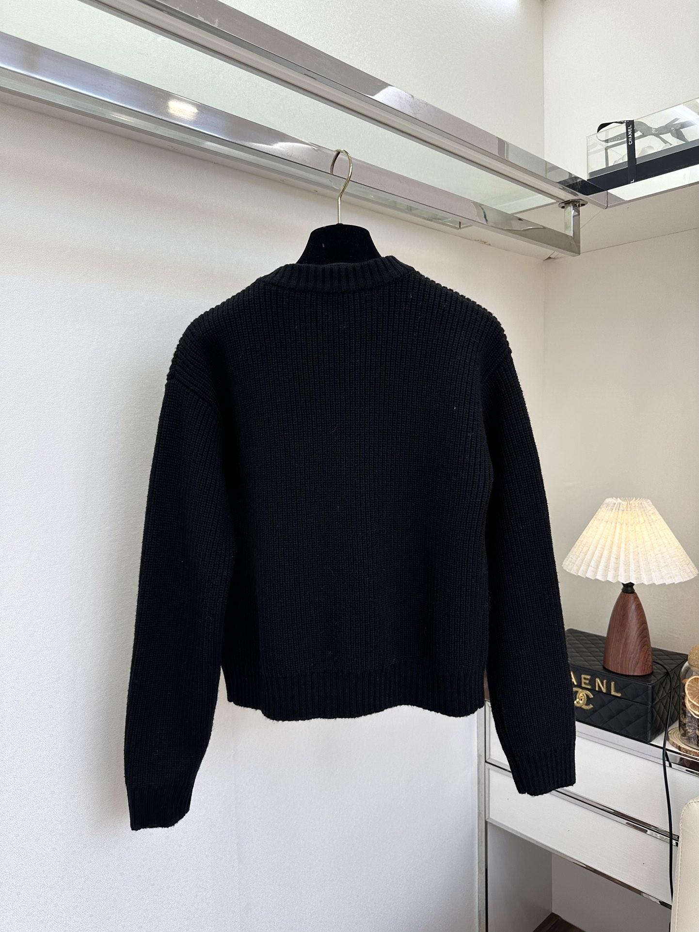 25 F lv蝴蝶结系带 针织开衫 超级百搭款 适合人群广泛 ² ●SIZE SML●