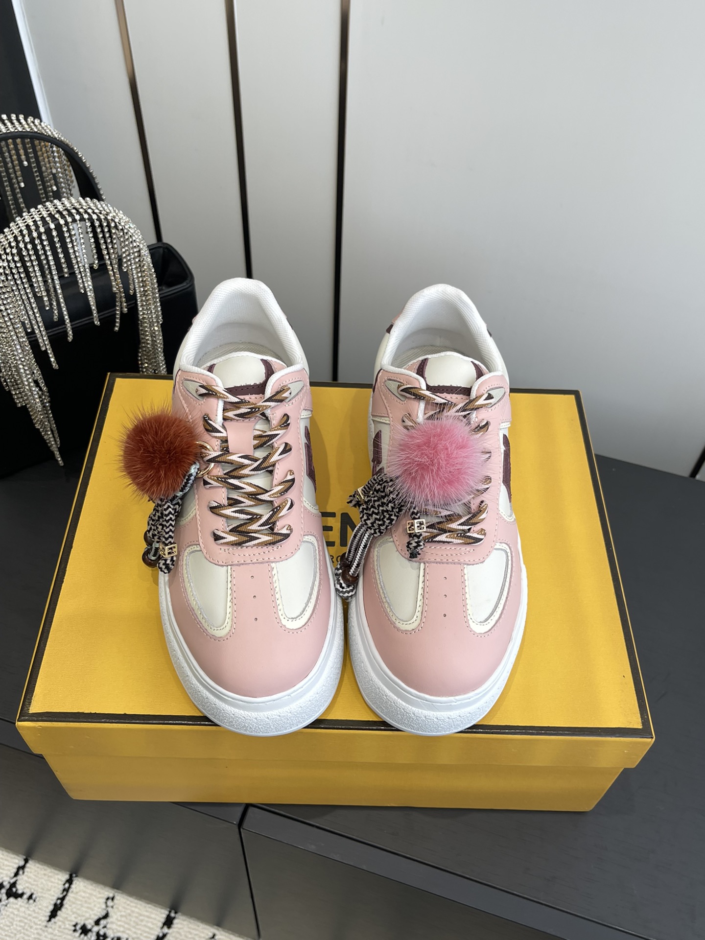 Fendi 380 25ss 厚底match系列 休闲 运动鞋